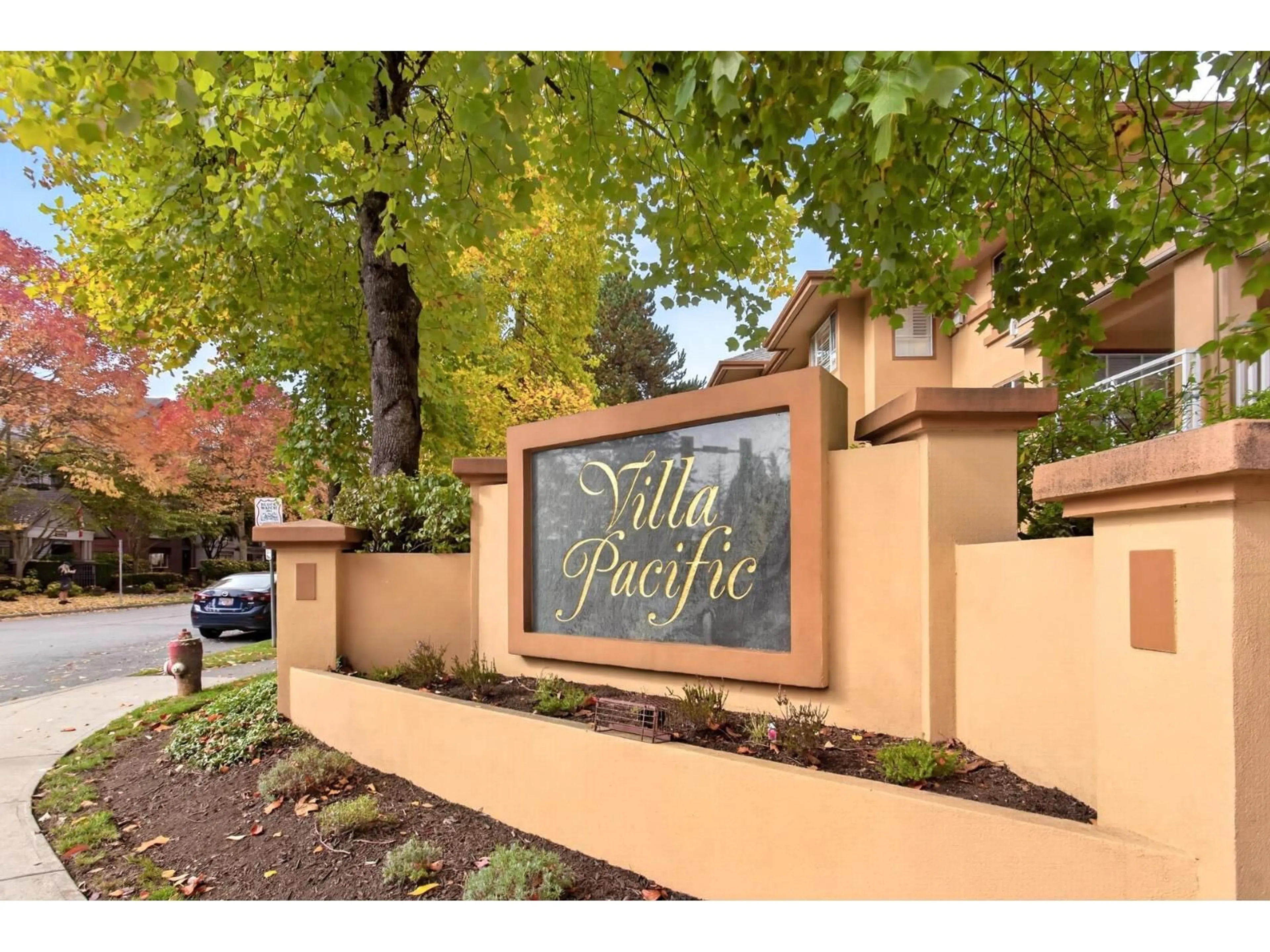 Patio, street for 208 - 15155 22 AVENUE, Surrey British Columbia V4A9T4