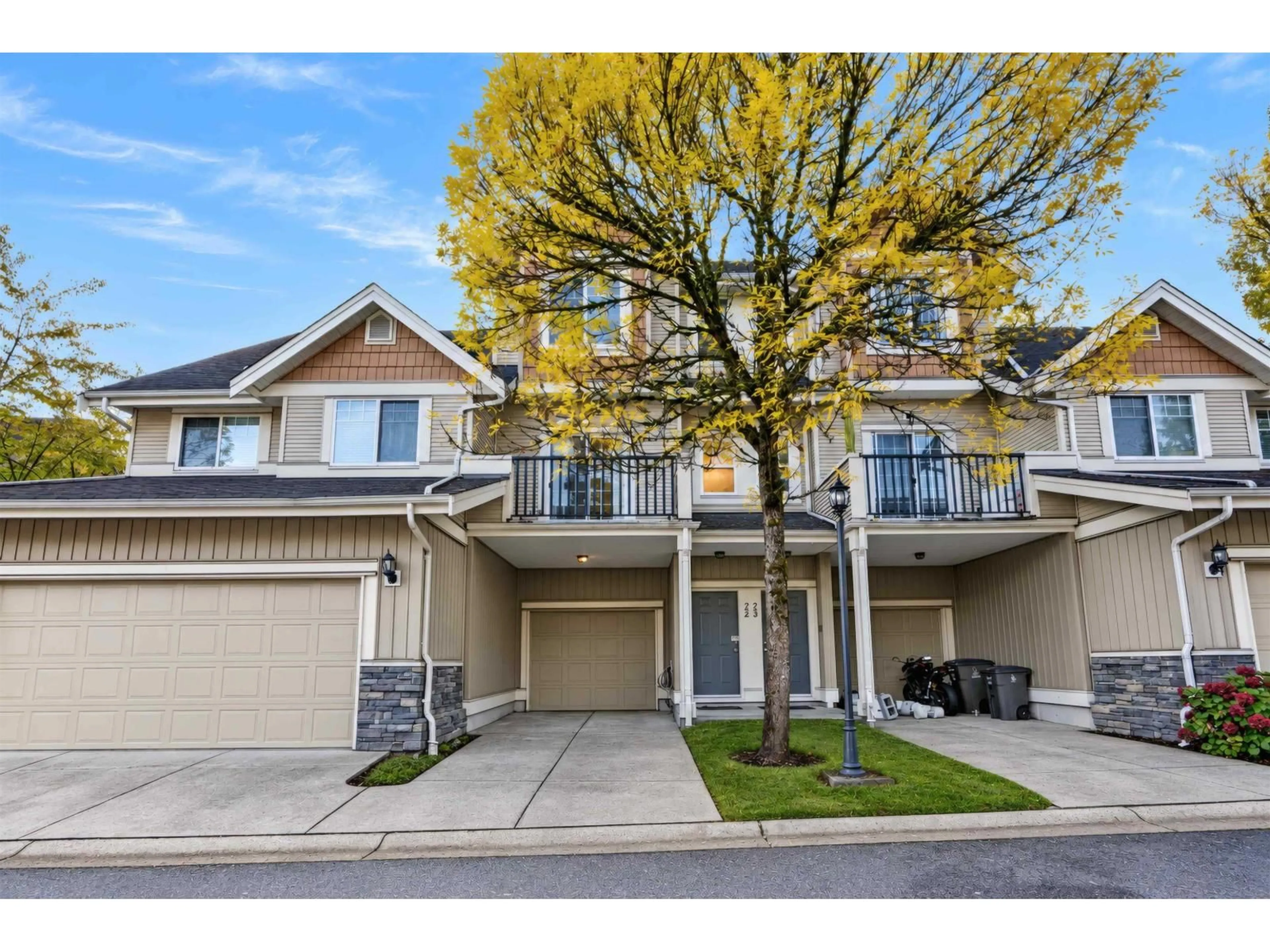 A pic from outside/outdoor area/front of a property/back of a property/a pic from drone, street for 22 - 8717 159 STREET, Surrey British Columbia V4N5R9