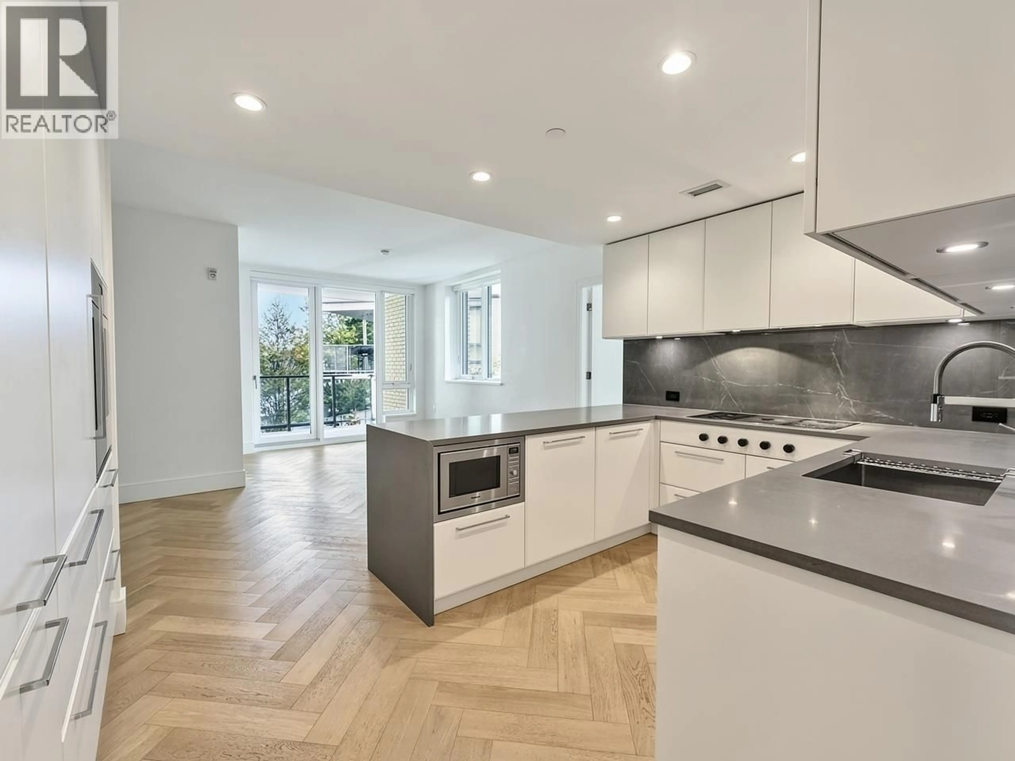 Open concept kitchen, unknown for 203 - 4685 CAMBIE STREET, Vancouver British Columbia V5Z0J7