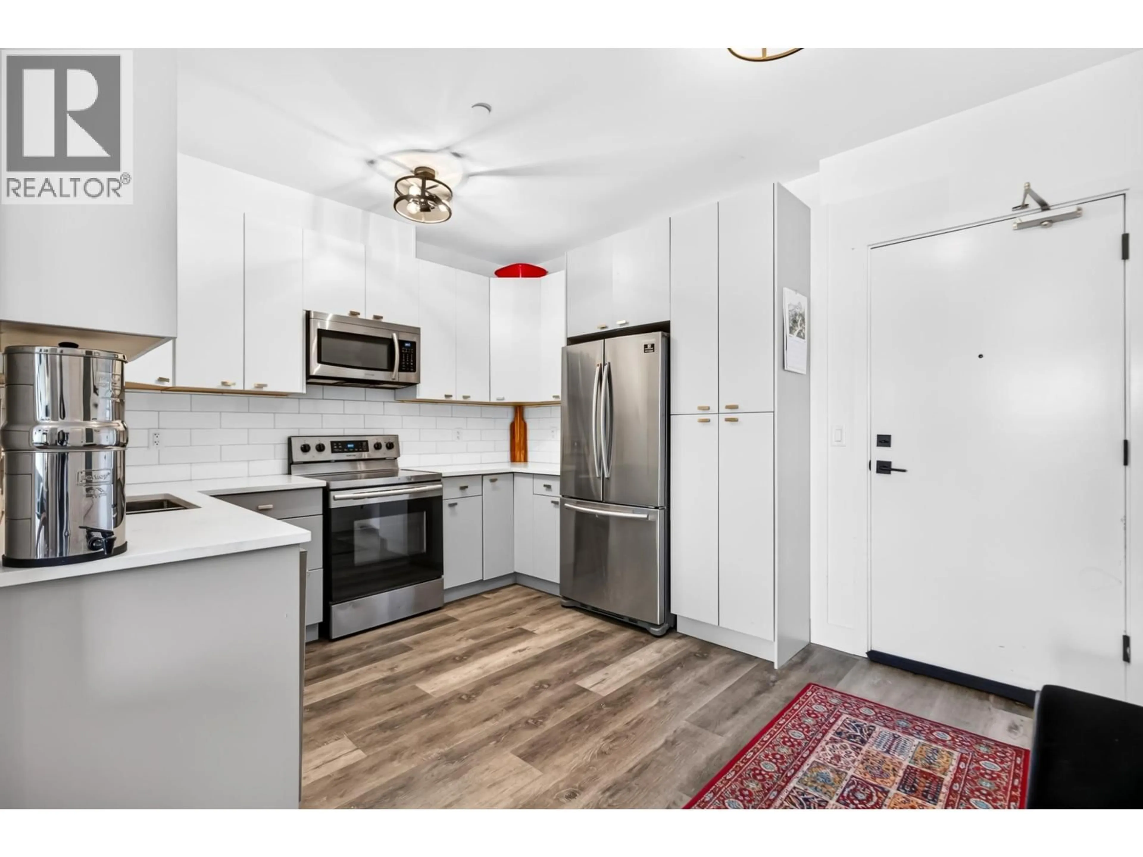 Open concept kitchen, unknown for 318 - 12320 222 STREET, Maple Ridge British Columbia V2X4K8