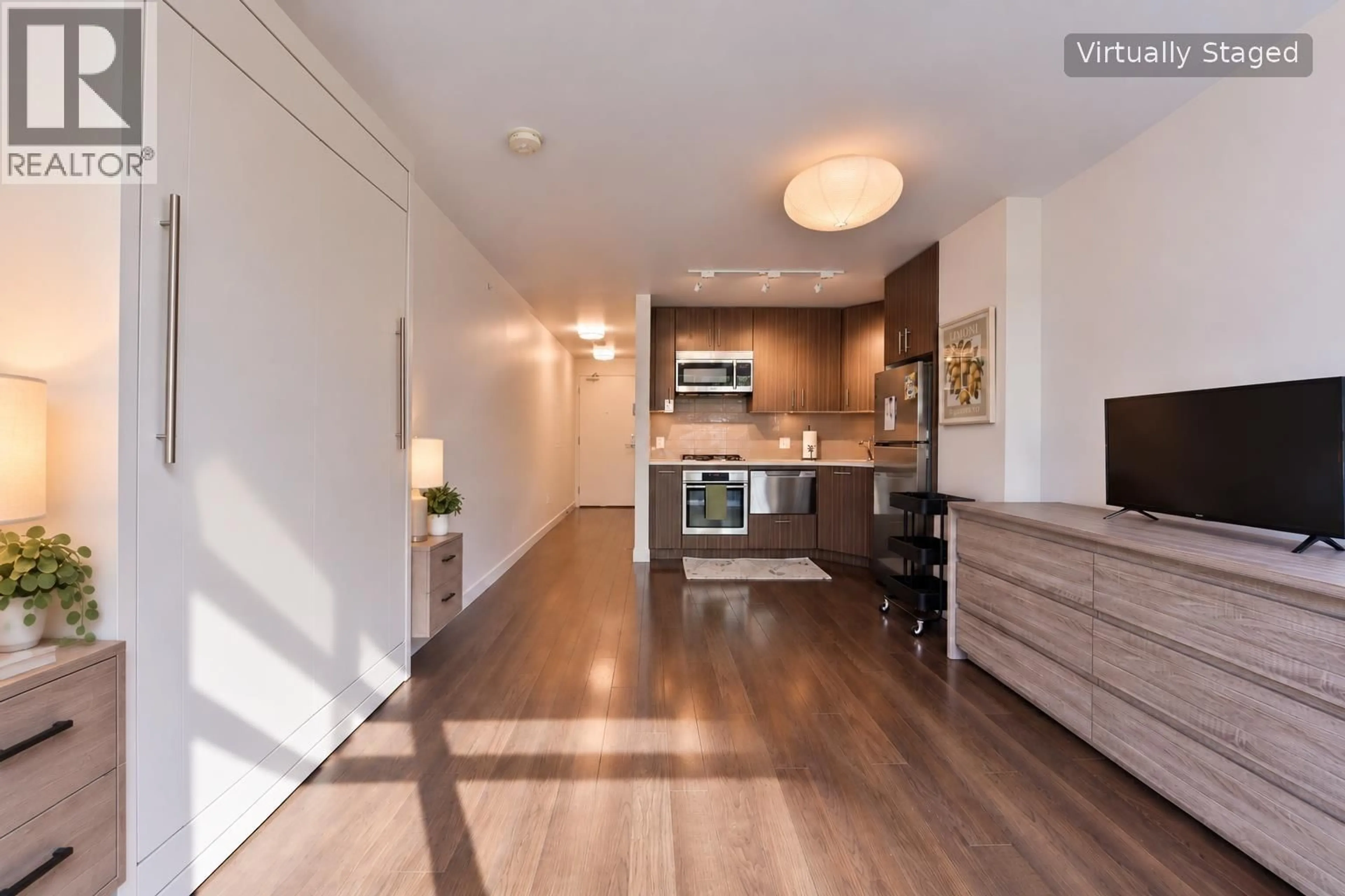 Open concept kitchen, wood/laminate floor for 308 - 608 BELMONT STREET, New Westminster British Columbia V3M0G8