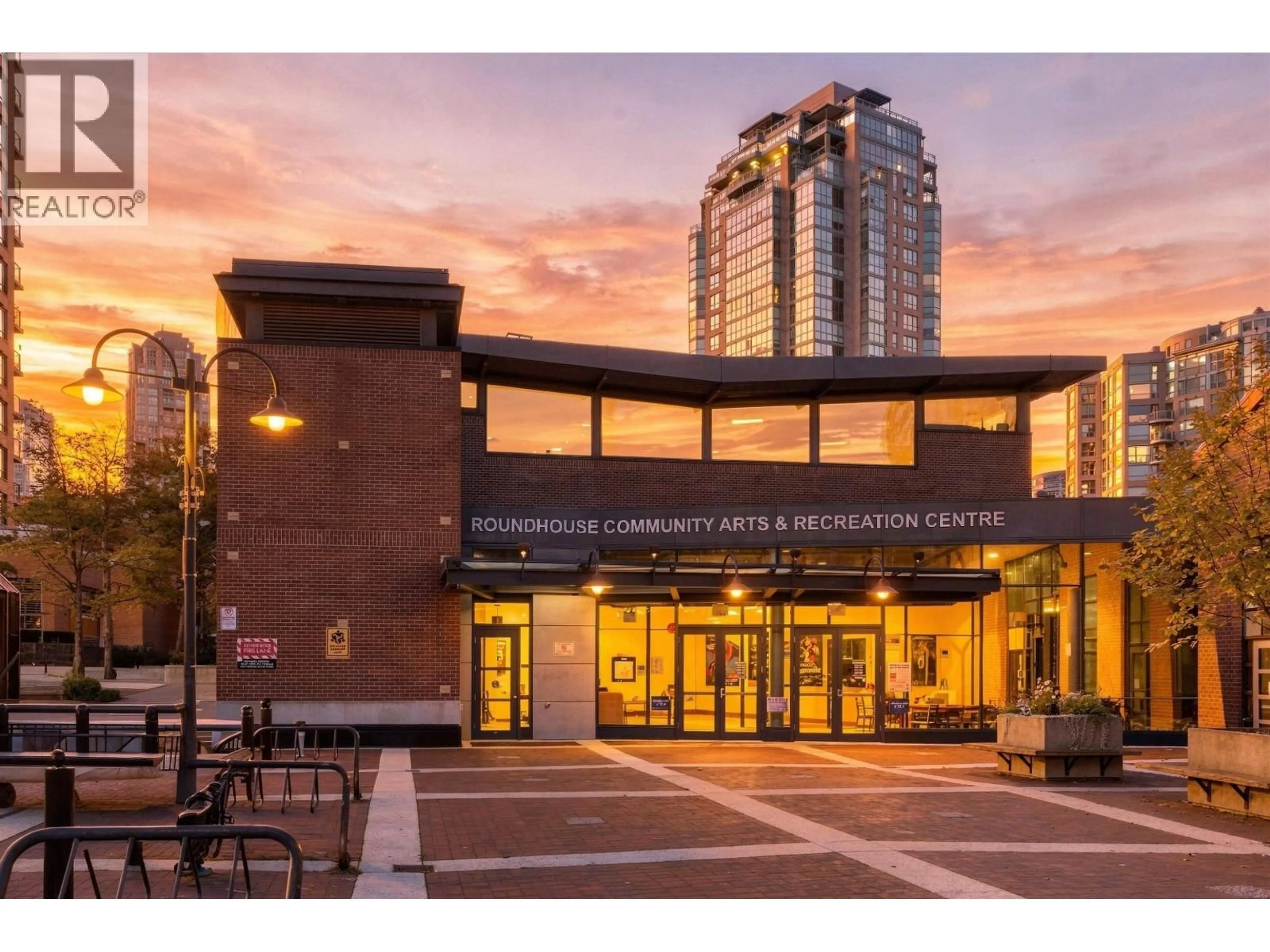 Indoor foyer for 2A - 199 DRAKE STREET, Vancouver British Columbia V6Z2T9
