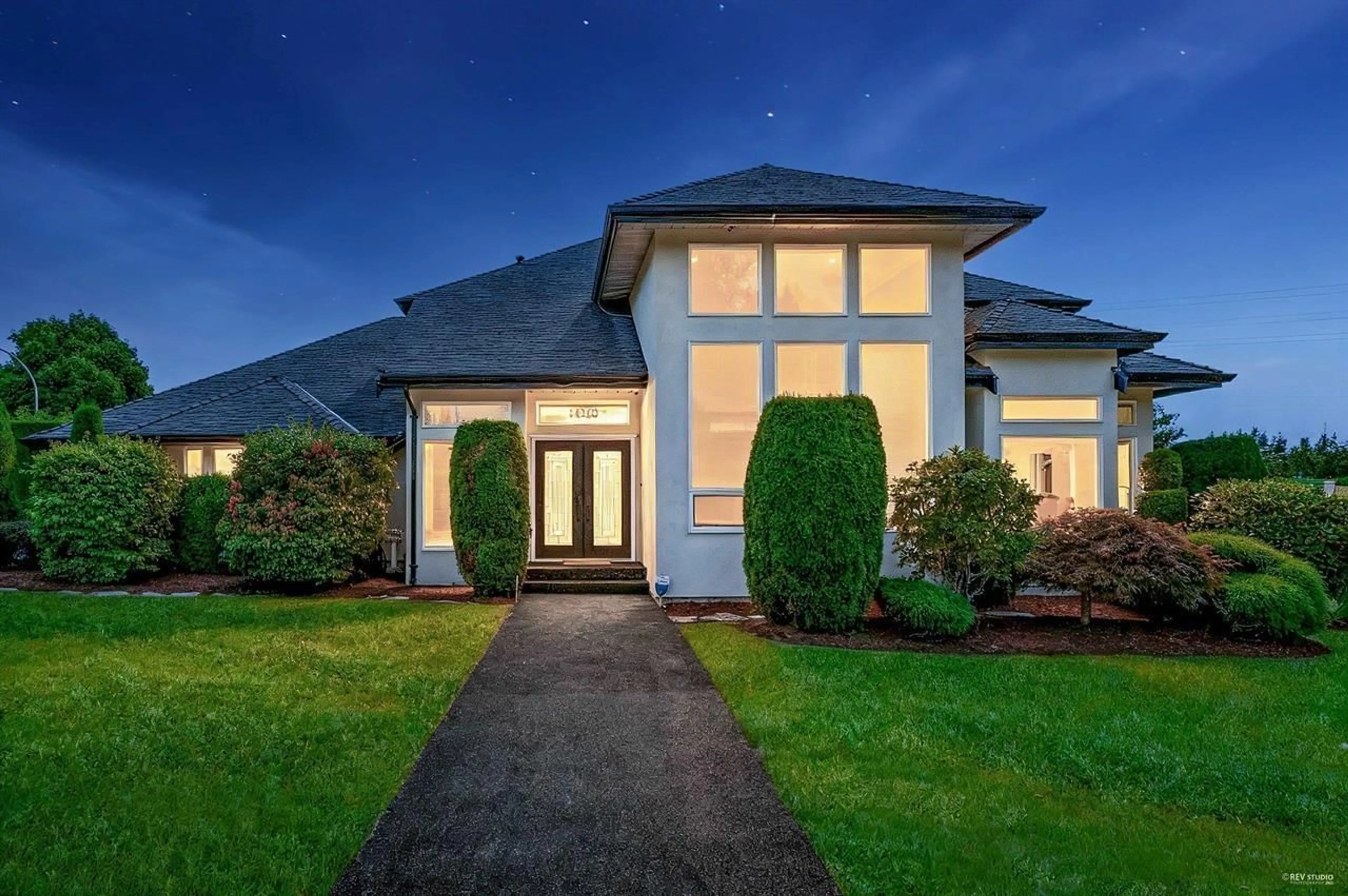 Unknown for 14260 82A AVENUE, Surrey British Columbia V3W0V6