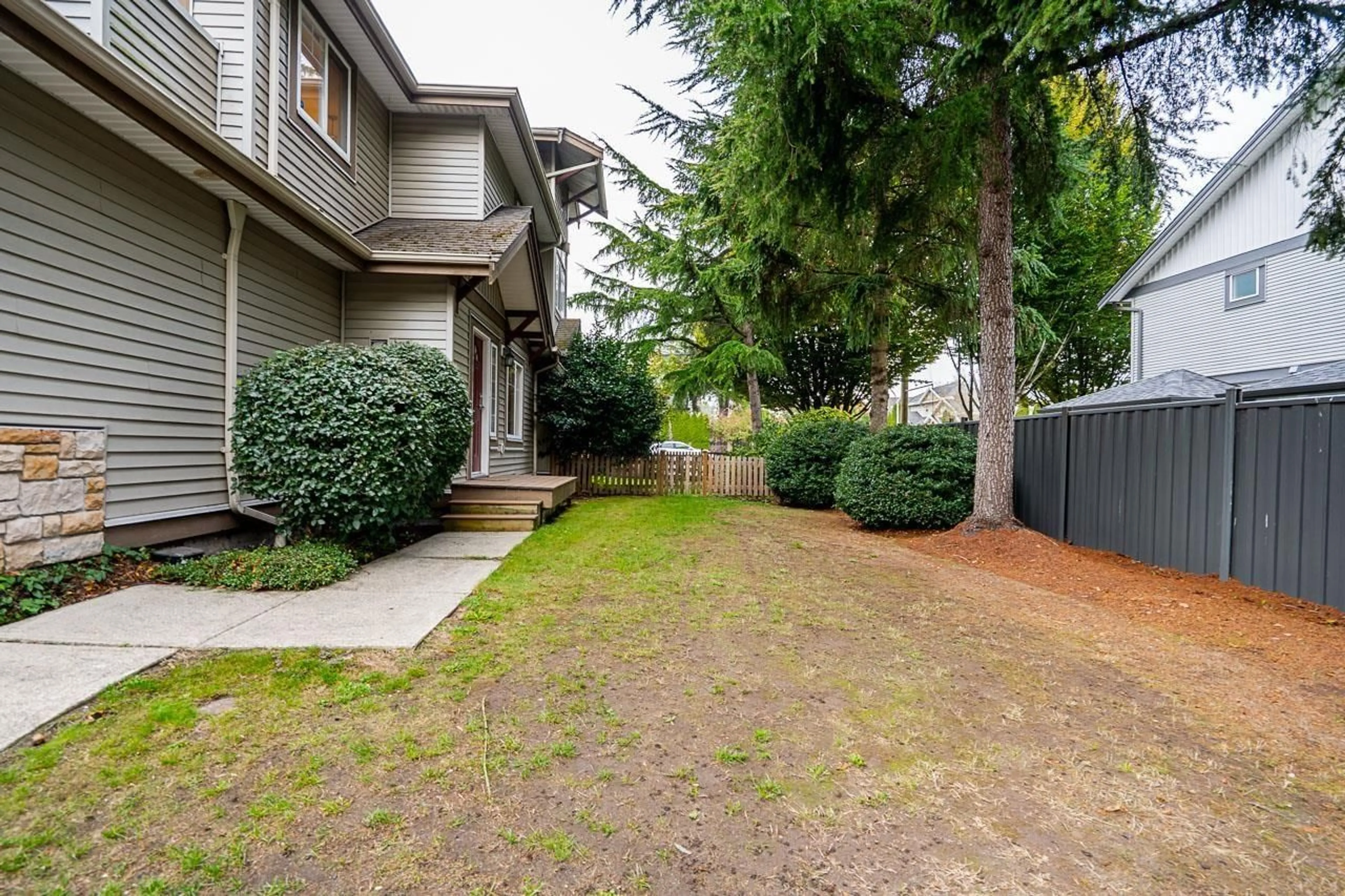 Patio, street for 26 - 14453 72 AVENUE, Surrey British Columbia V3S2E6