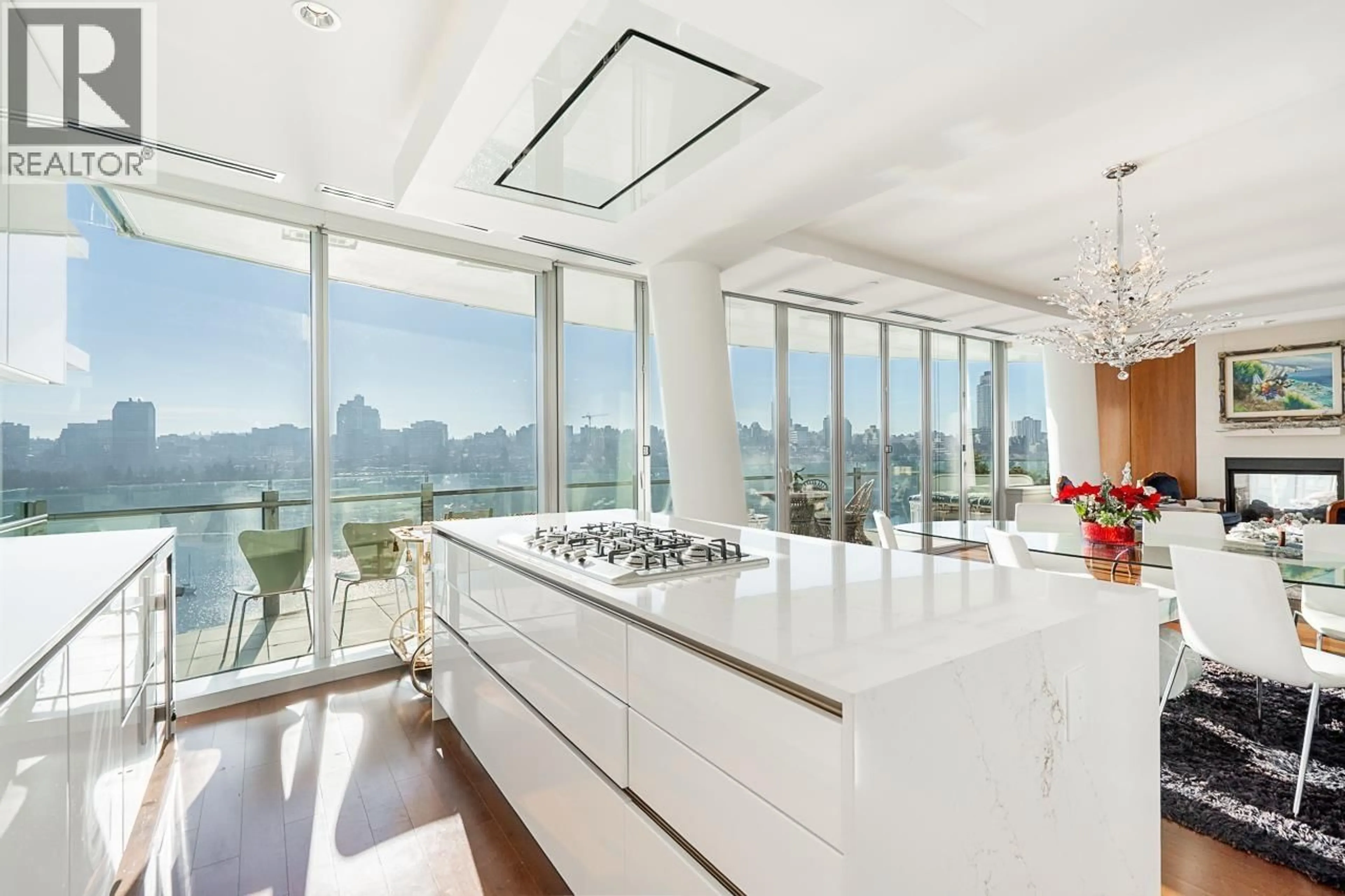 Contemporary kitchen, ceramic/tile floor for 1703 - 1560 HOMER MEWS, Vancouver British Columbia V6Z0A5