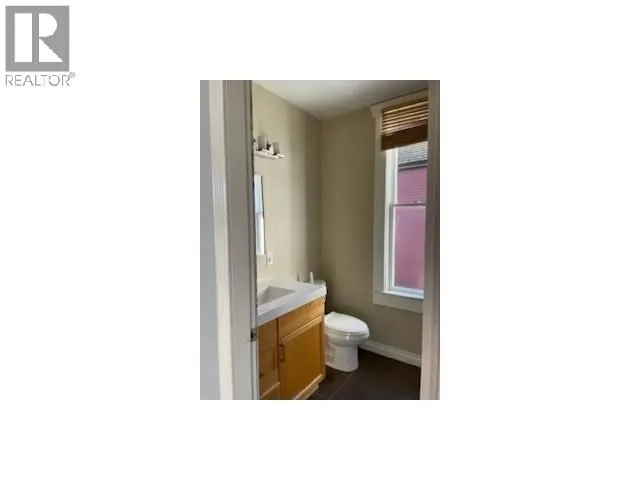 324 TENTH STREET, New Westminster 4