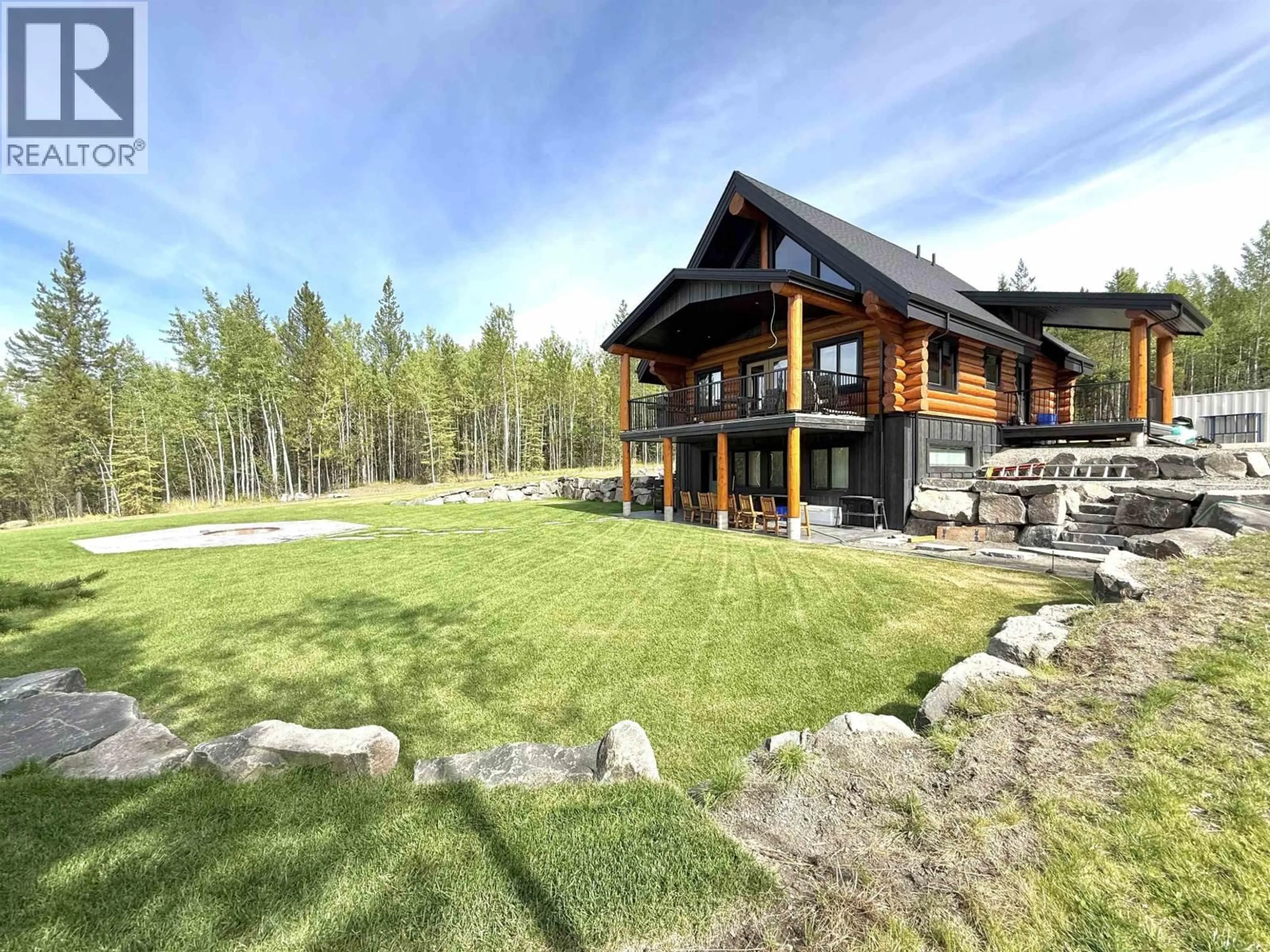 A pic from outside/outdoor area/front of a property/back of a property/a pic from drone, mountain view for 6060 BUTTE ROAD, Lone Butte British Columbia V0K1X0