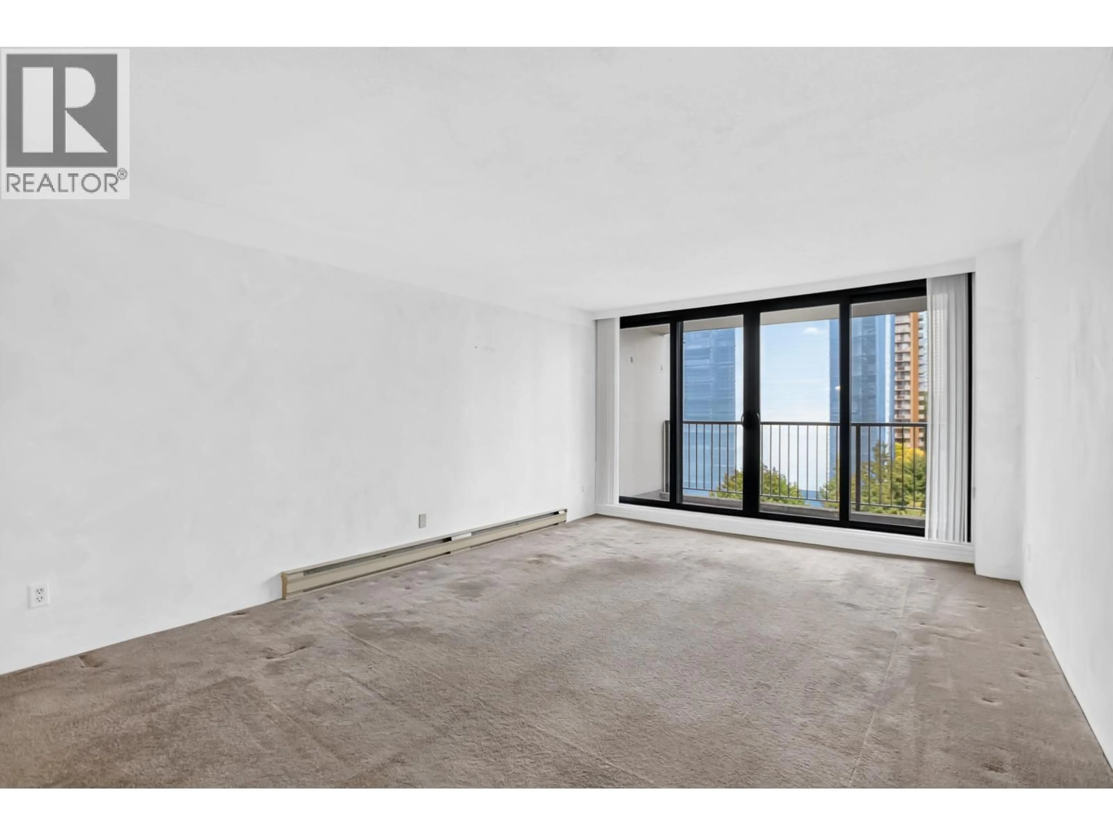 A pic of a room for 801 - 4165 MAYWOOD STREET, Burnaby British Columbia V5H4E3