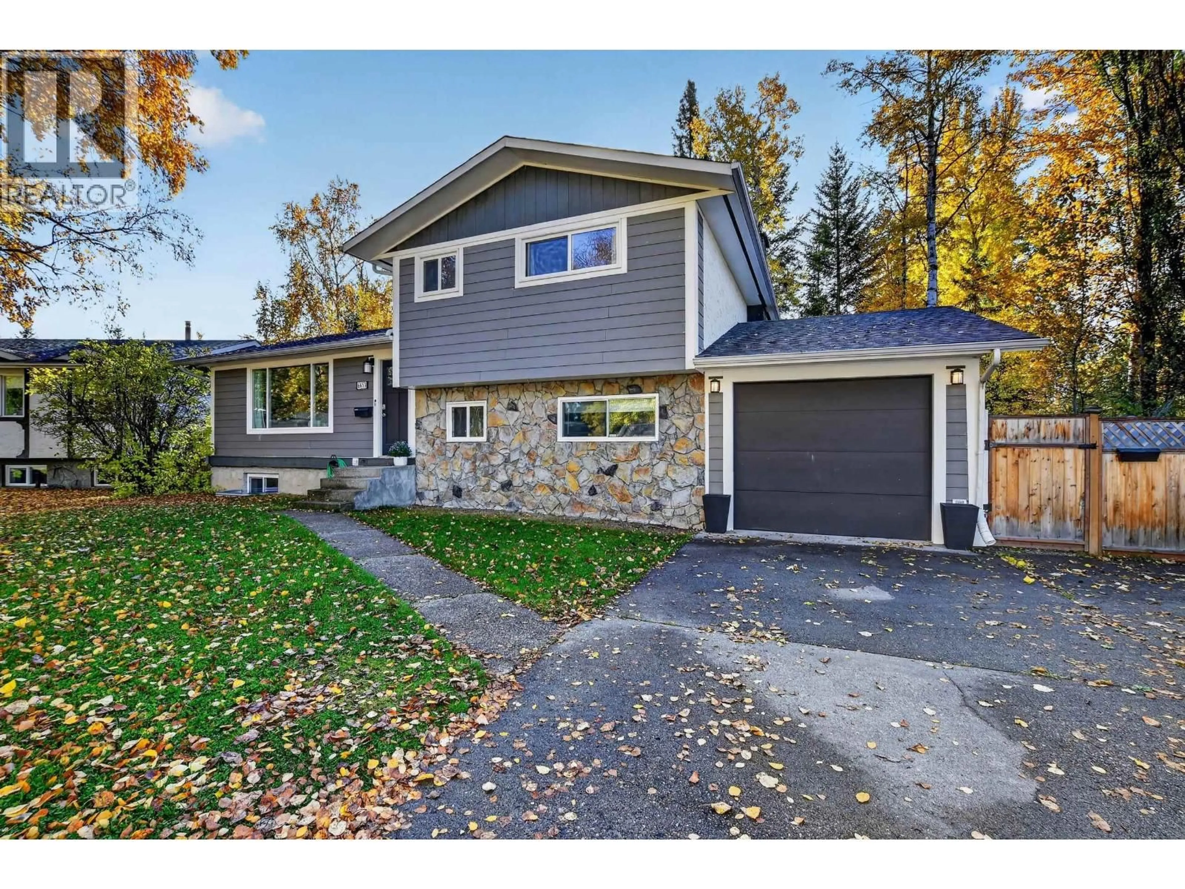 Home with vinyl exterior material, street for 6653 ESSEX CRESCENT, Prince George British Columbia V2N2P3