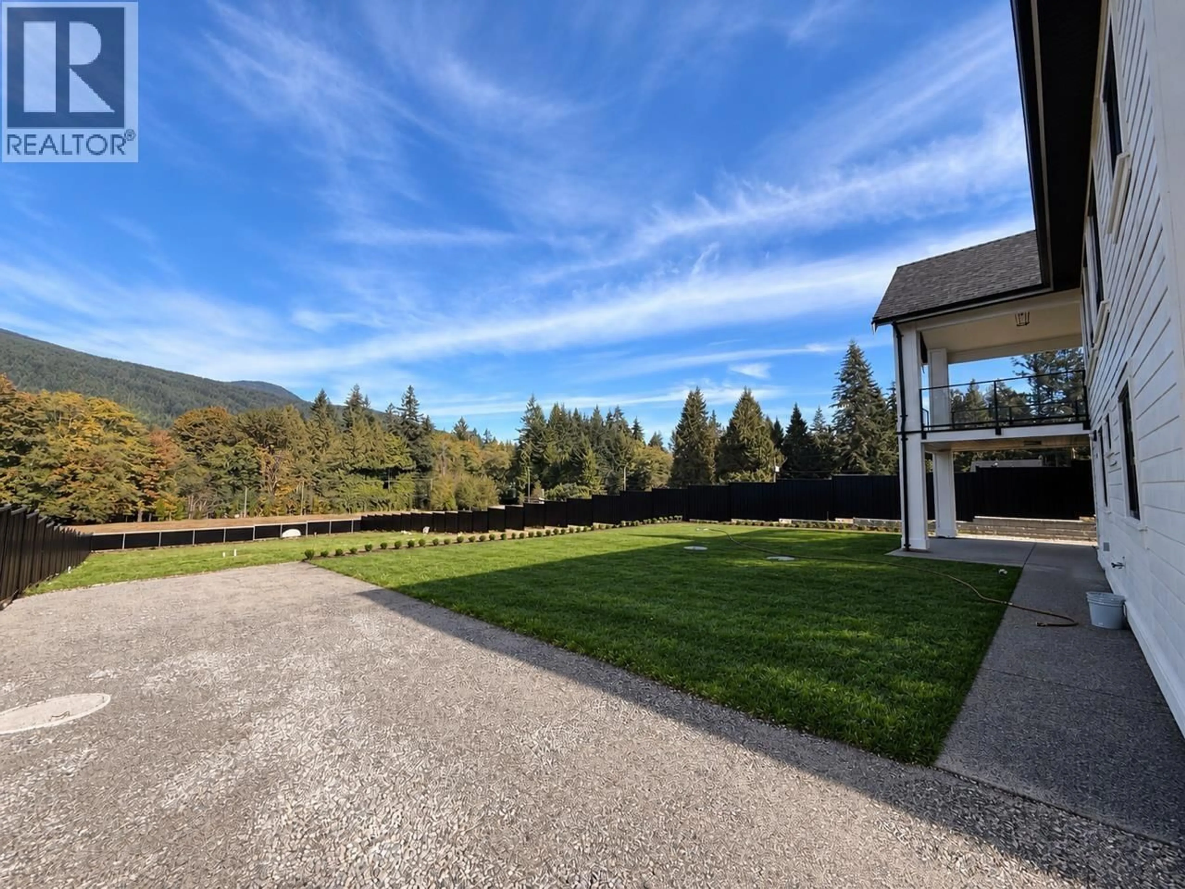 A pic from outside/outdoor area/front of a property/back of a property/a pic from drone, mountain view for 1203 CASTLE ROAD, Gibsons British Columbia V0N1V5