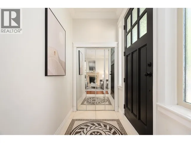 6387 PRINCE ALBERT STREET, Vancouver 4
