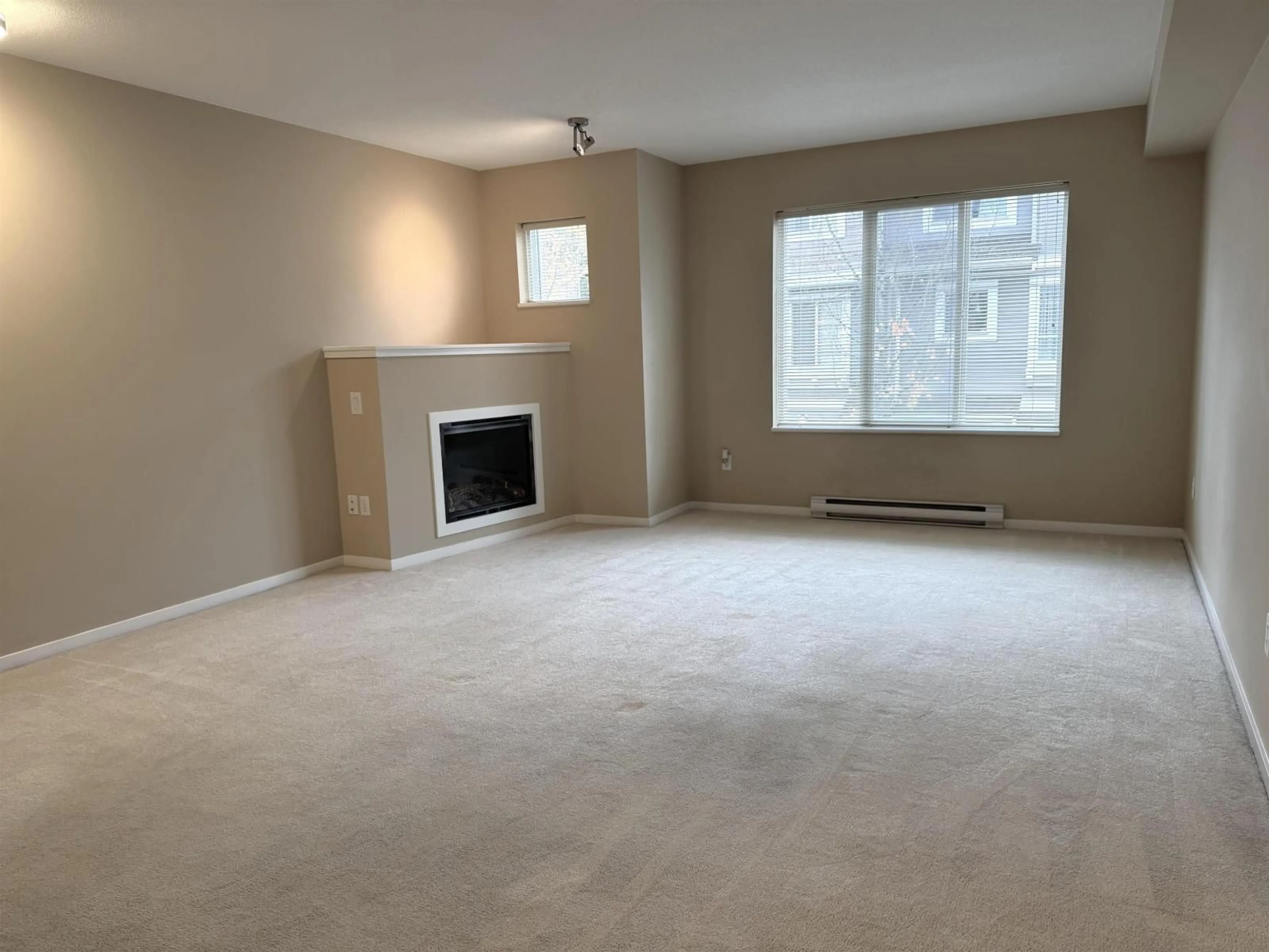 A pic of a room for 49 - 15155 62A AVENUE, Surrey British Columbia V3S8A6