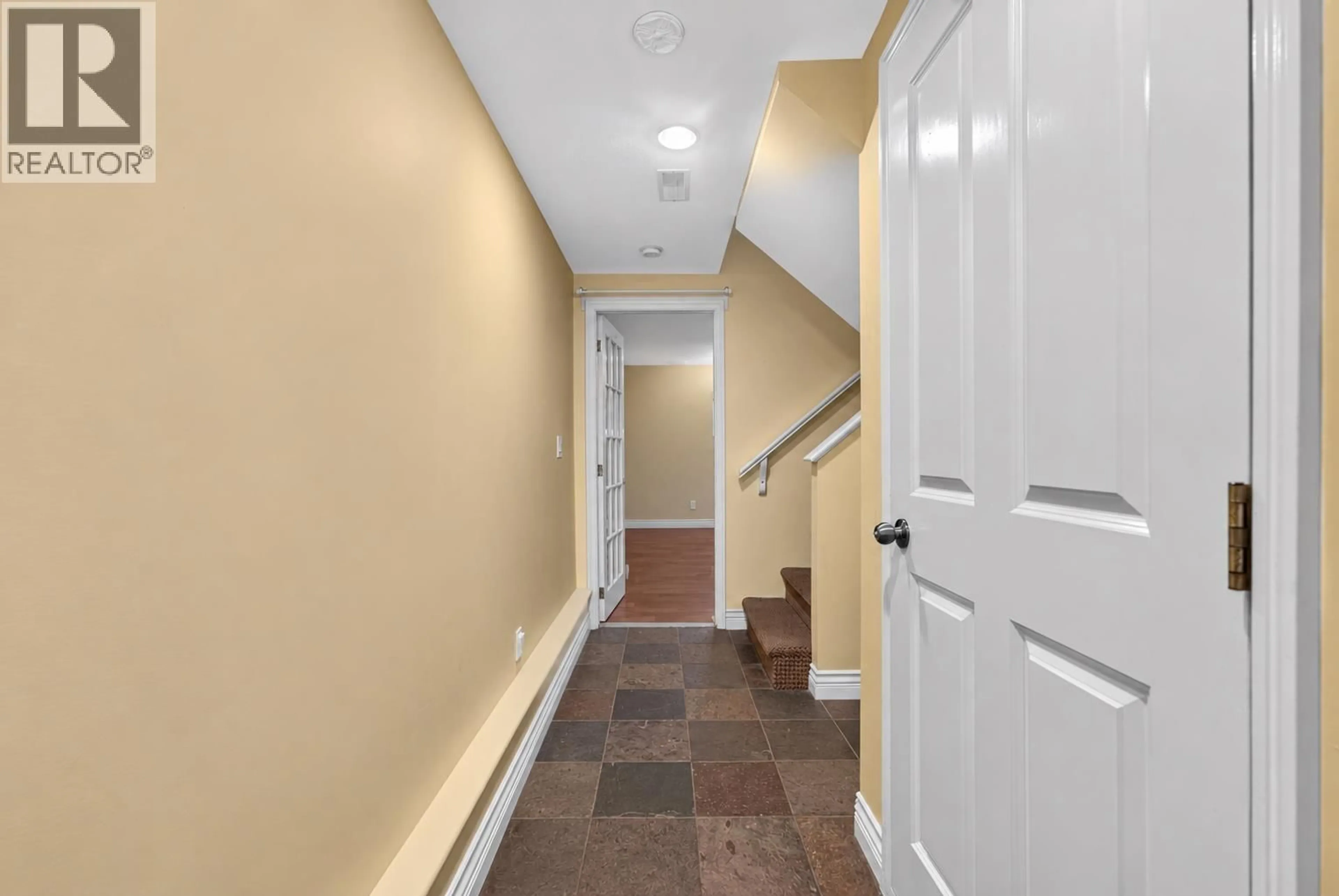 Indoor entryway for 13 - 4111 GARRY STREET, Richmond British Columbia V7E2T9