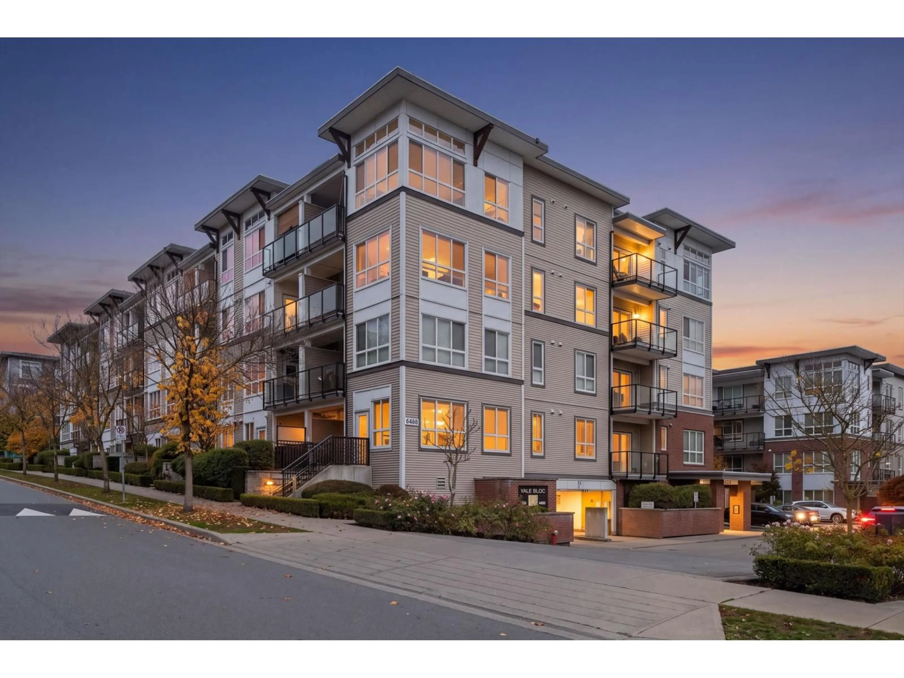 Unknown for 416 - 6468 195A STREET, Surrey British Columbia V4N6R6