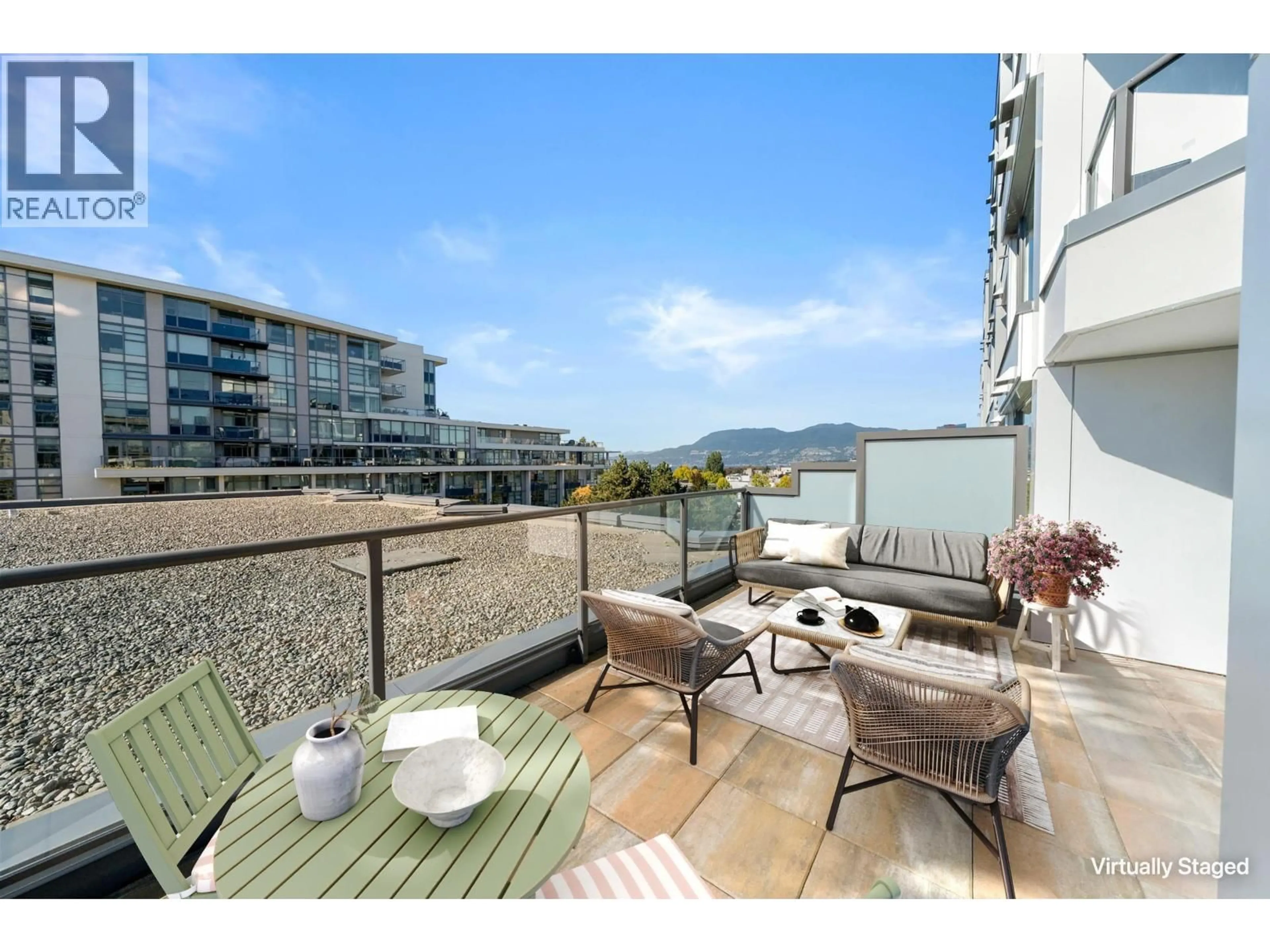 Patio, water/lake/river/ocean view for 703 - 2201 PINE STREET, Vancouver British Columbia V6J5E7