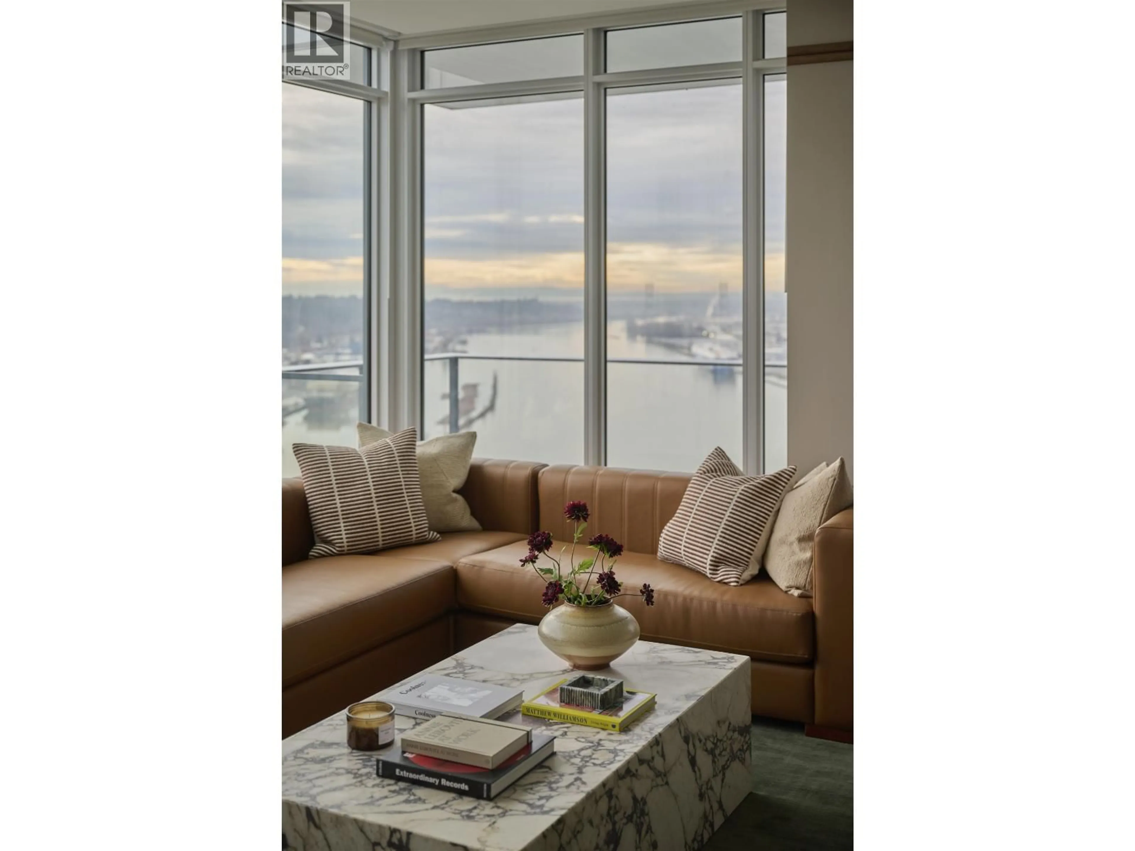 Living room with furniture, unknown for 1707 - 660 QUAYSIDE DRIVE, New Westminster British Columbia V3M0P1