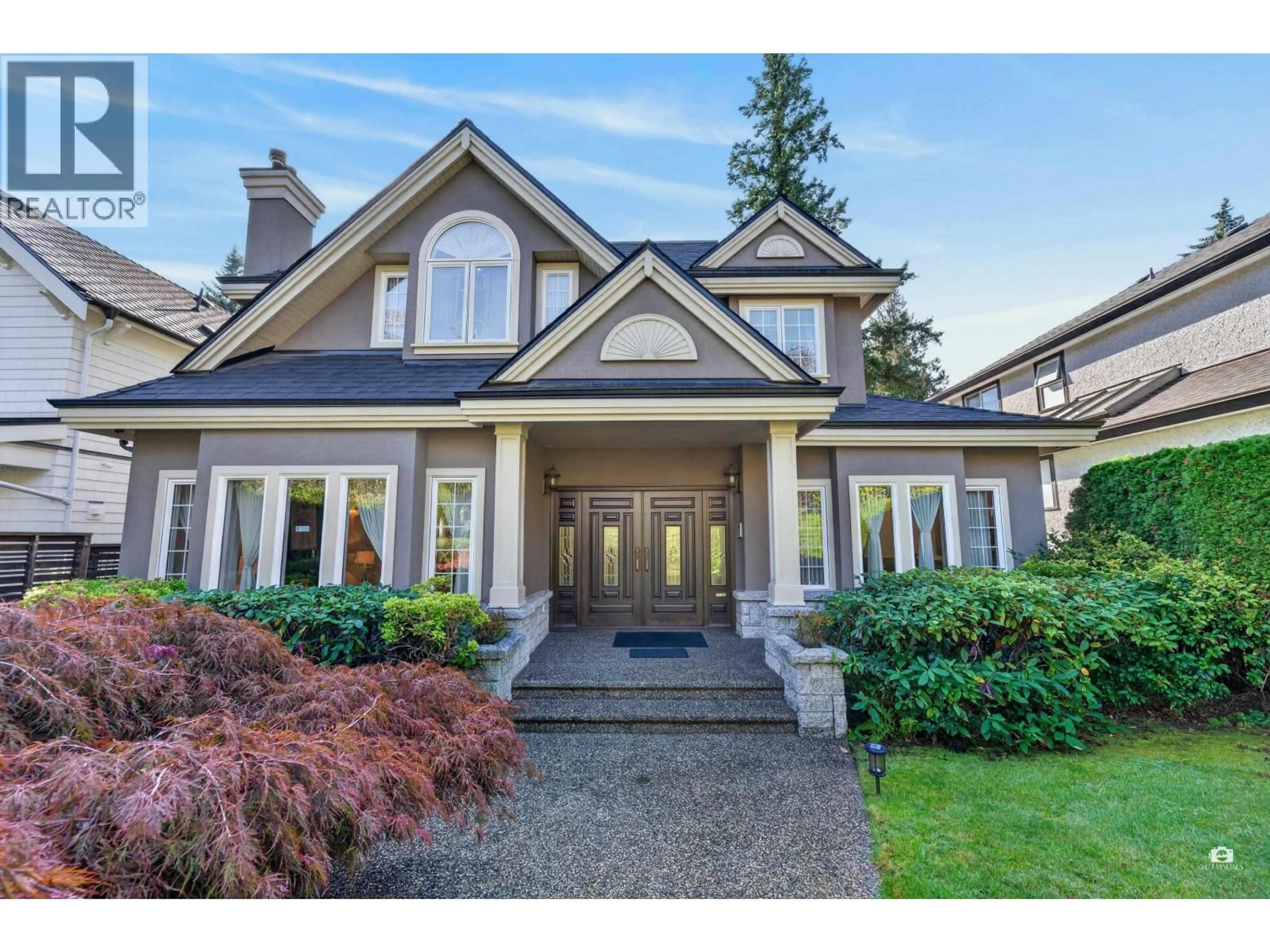 Home with vinyl exterior material, street for 3838 38TH AVENUE, Vancouver British Columbia V6N2Y4