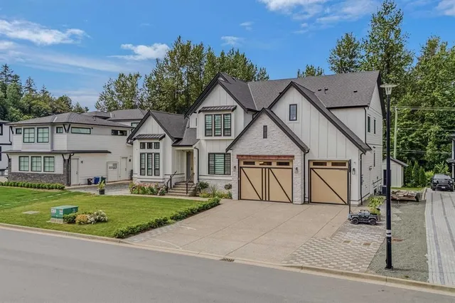 8701 CLEVEN DRIVE, Mission 4