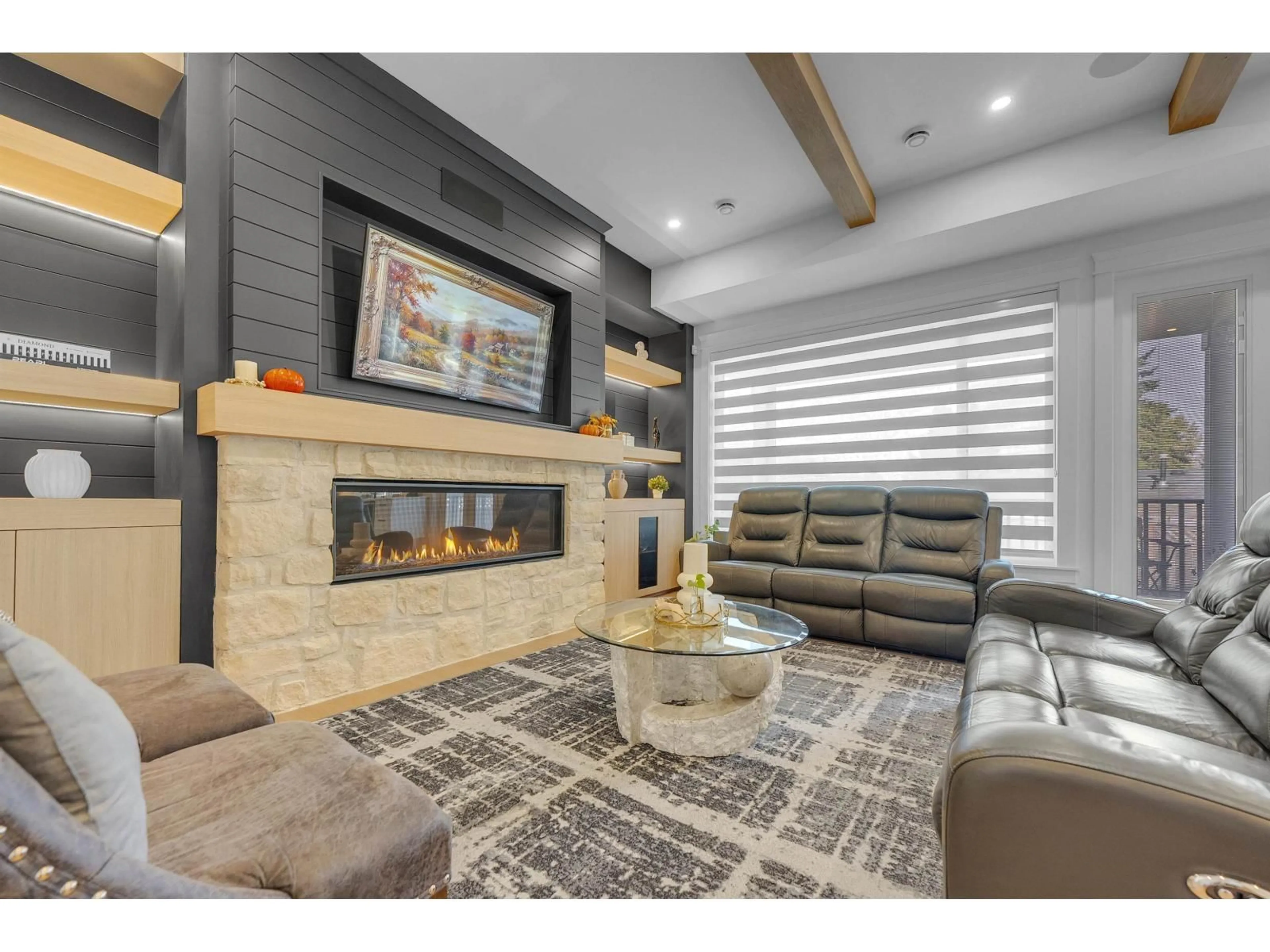 Living room with furniture, unknown for 23741 OLD YALE ROAD, Langley British Columbia V2Z2K4