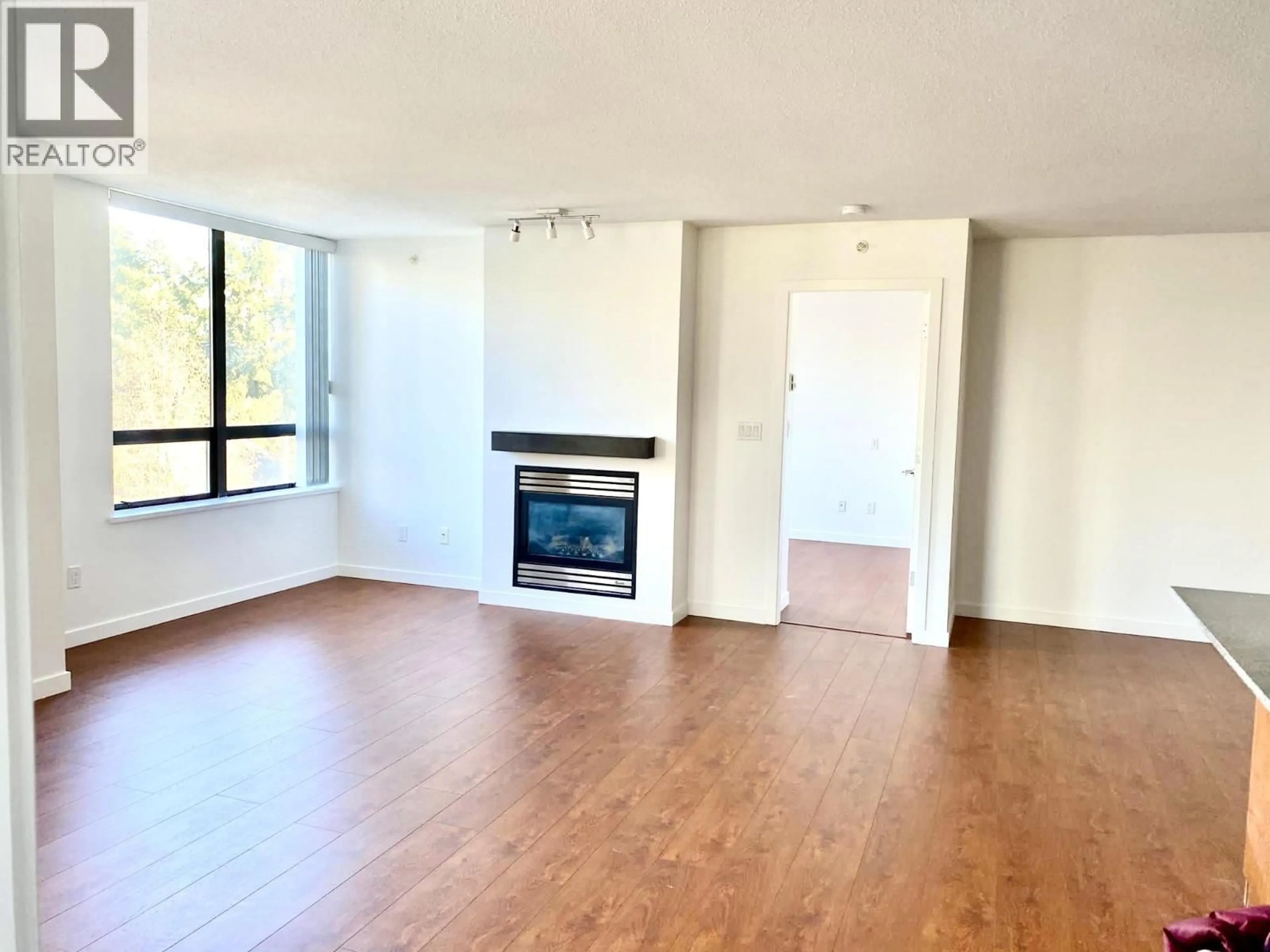 A pic of a room for 307 - 4333 CENTRAL BOULEVARD, Burnaby British Columbia V5H4W8