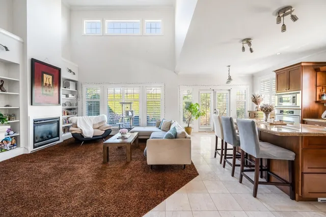 15497 37A AVENUE, Surrey 3