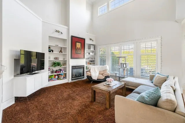 15497 37A AVENUE, Surrey 4