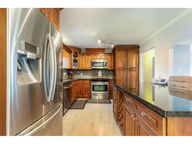 14917 92 AVENUE, Surrey 2