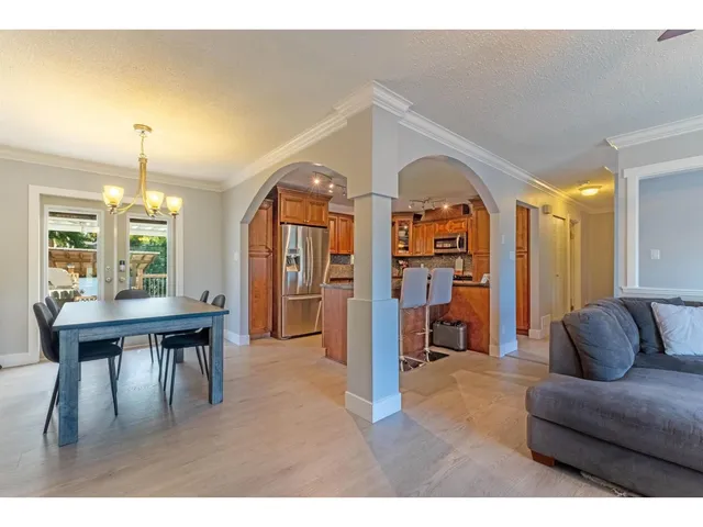14917 92 AVENUE, Surrey 4