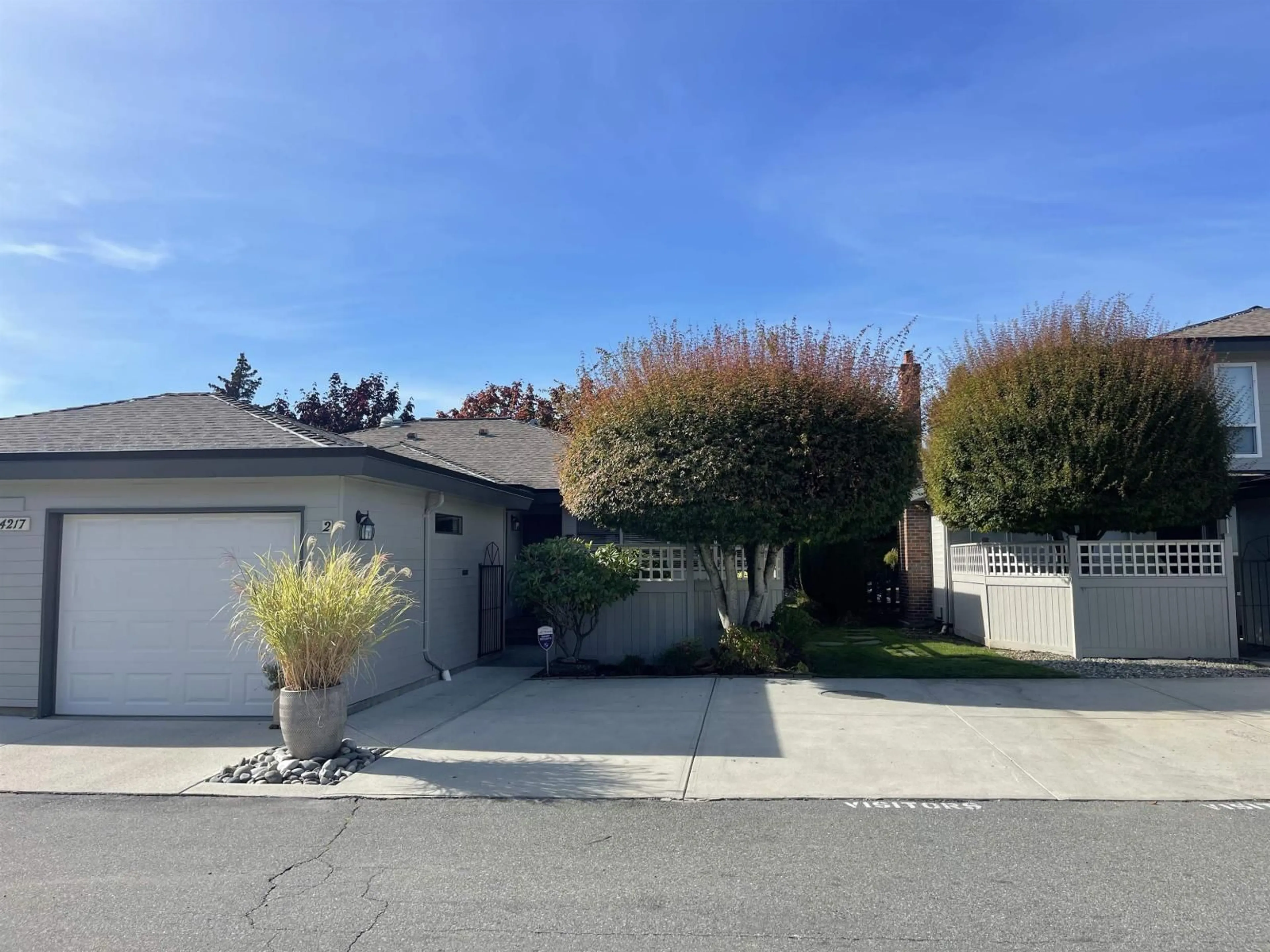 A pic from outside/outdoor area/front of a property/back of a property/a pic from drone, street for 2 - 14217 18A AVENUE, Surrey British Columbia V4A7N8