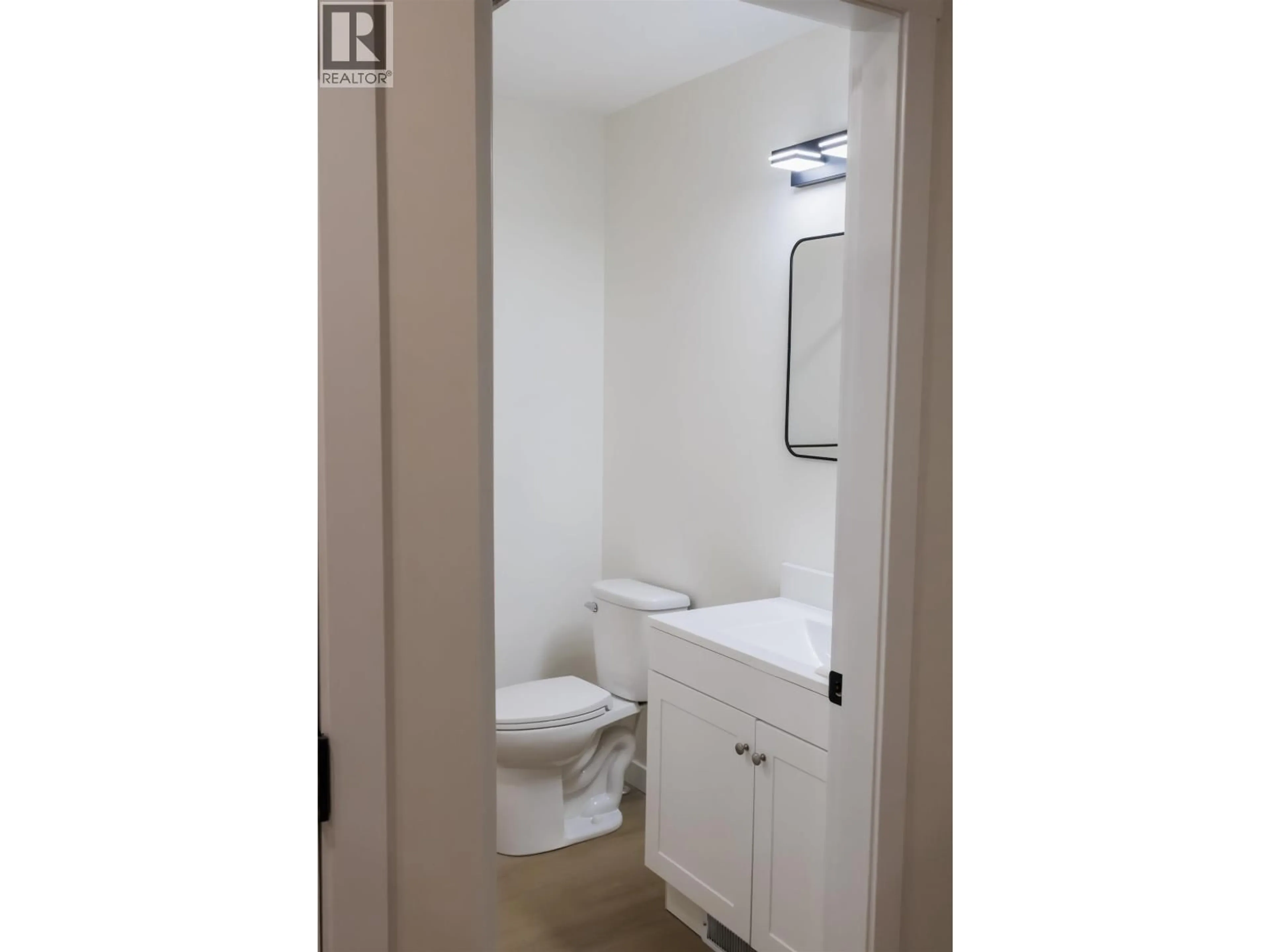 A pic of a room for 2260 VICTORIA STREET, Prince George British Columbia V2L2L9