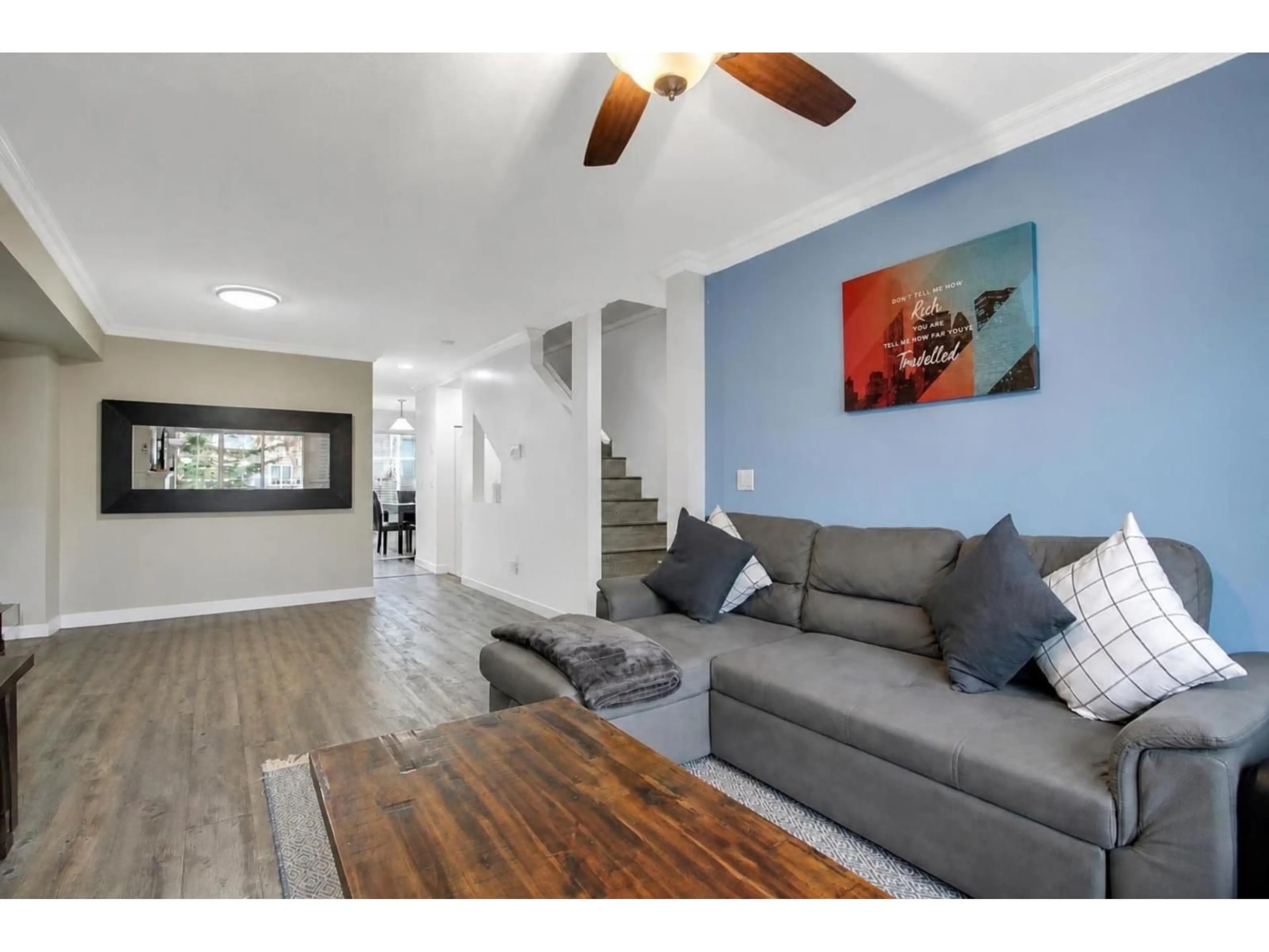 Living room with furniture, unknown for 19 - 12778 66 AVENUE, Surrey British Columbia V3W1K9