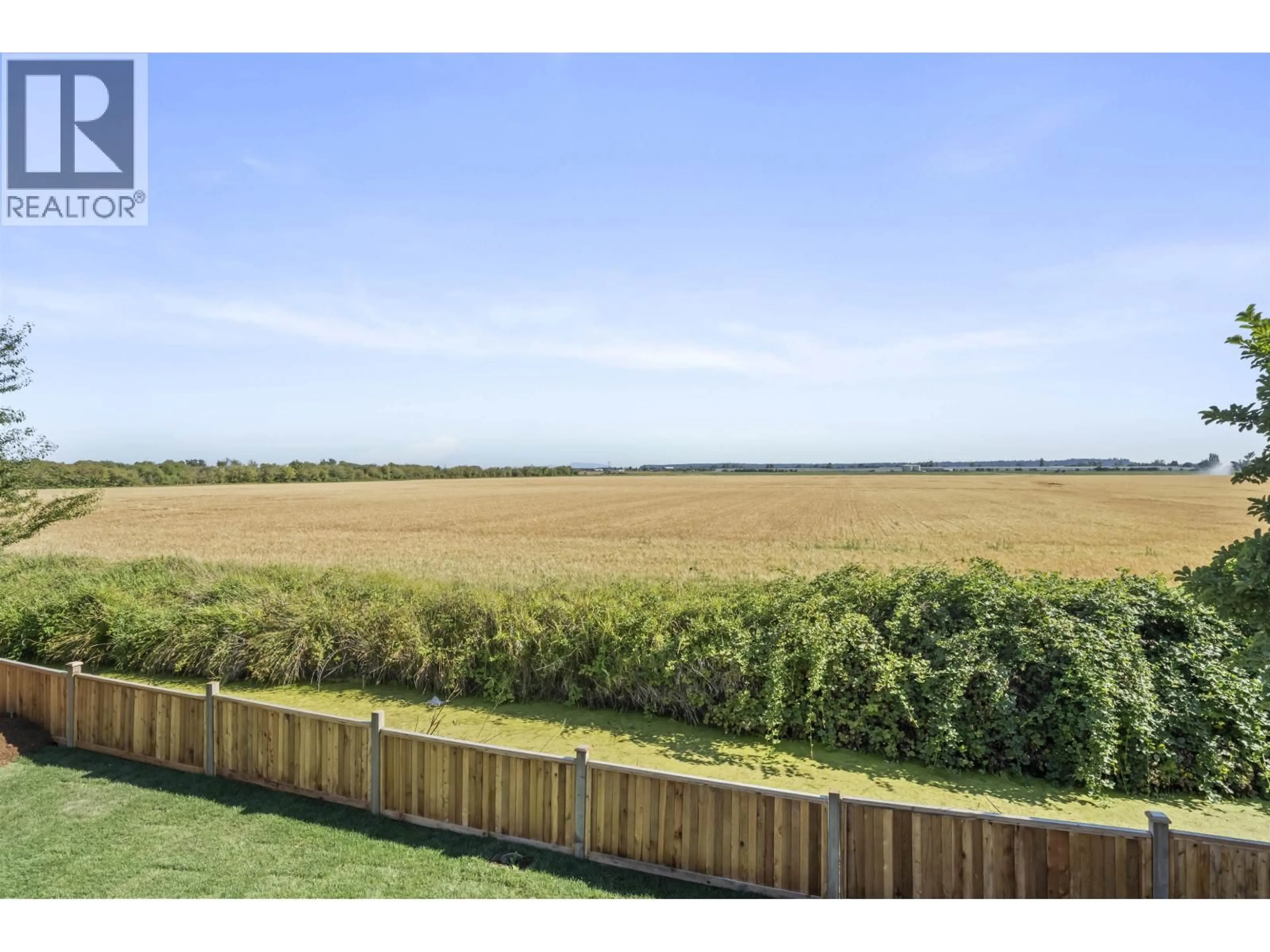A pic from outside/outdoor area/front of a property/back of a property/a pic from drone, water/lake/river/ocean view for 5548 44 AVENUE, Delta British Columbia V4K1E1