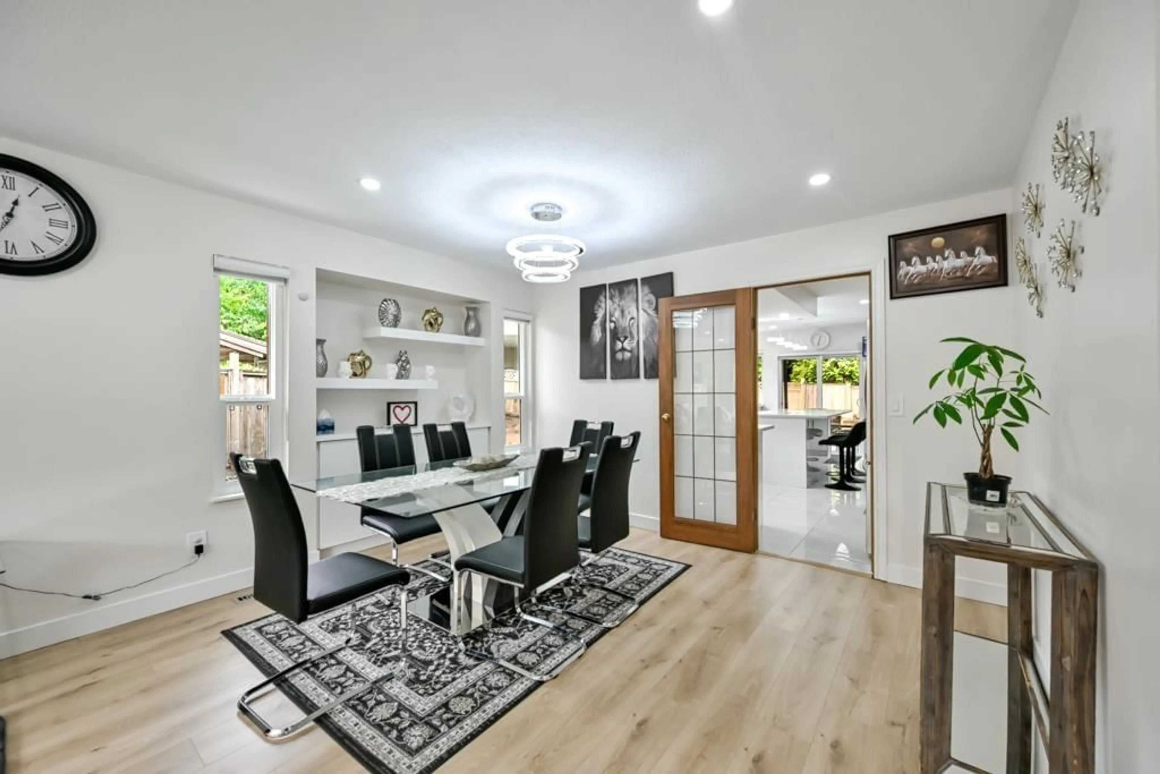 Unknown for 12925 65 AVENUE, Surrey British Columbia V3W9H4