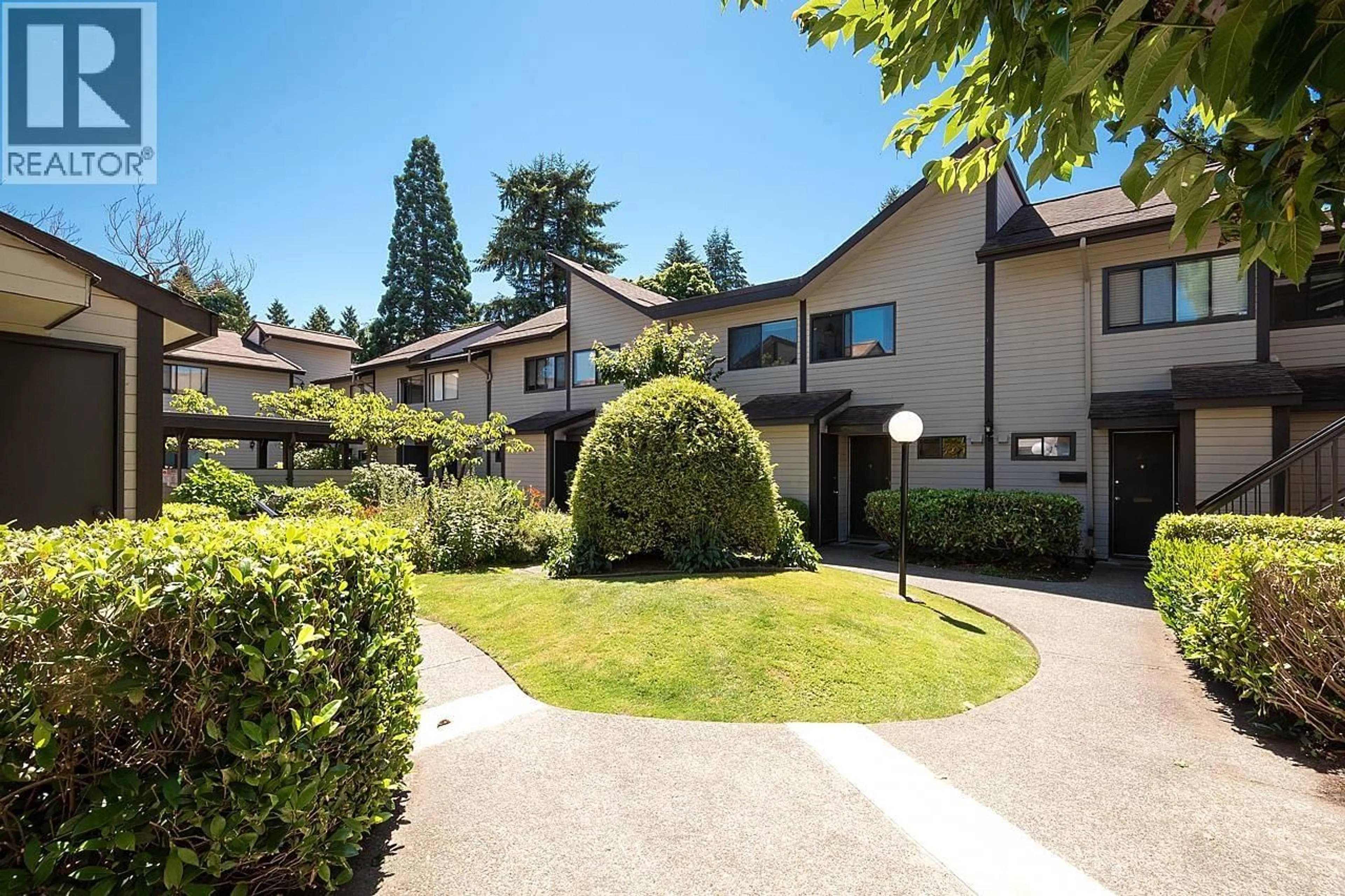 Patio, unknown for 31 - 460 16TH AVENUE, Vancouver British Columbia V5Y1Z3