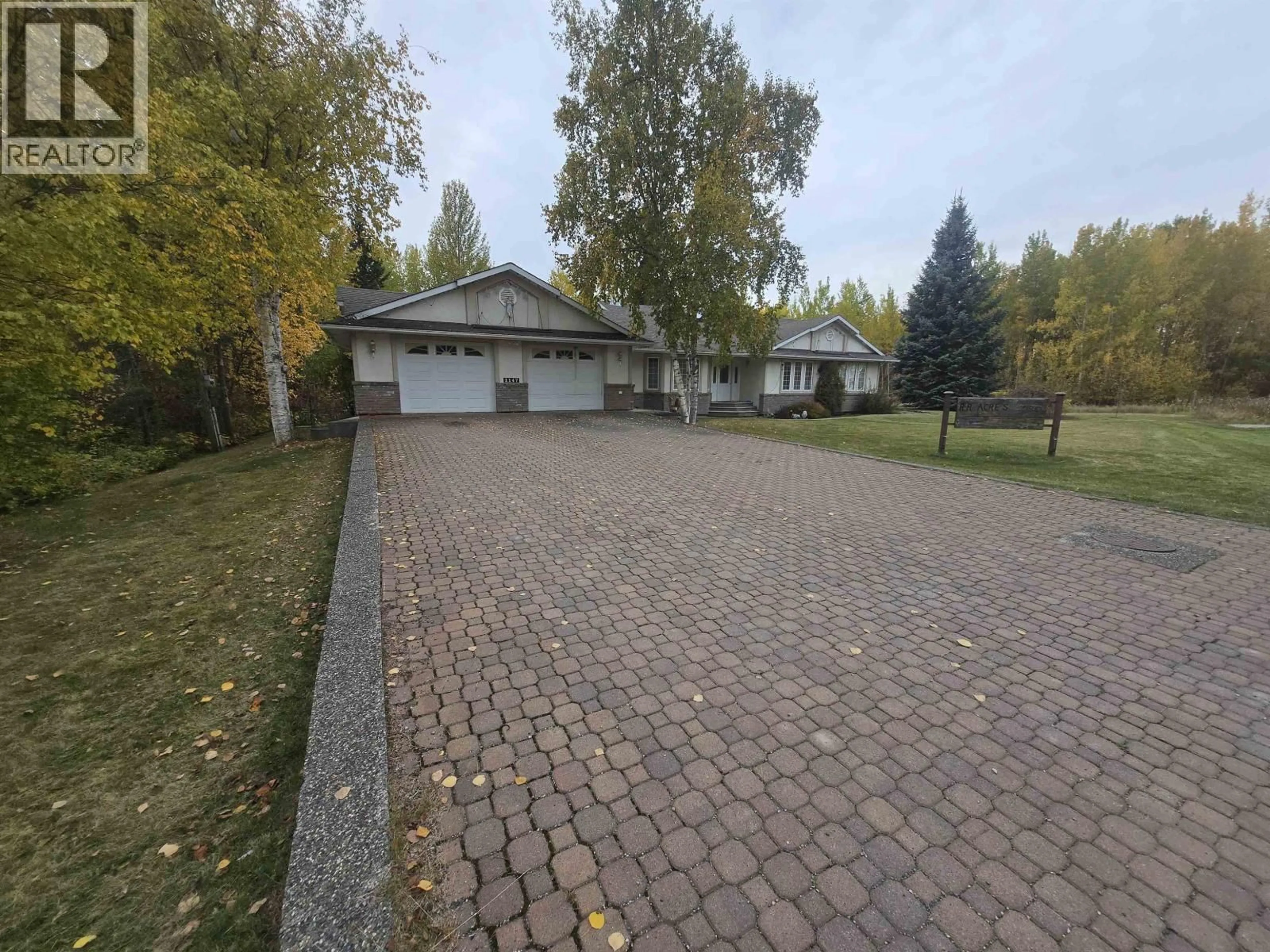 A pic from outside/outdoor area/front of a property/back of a property/a pic from drone, street for 1147 CROFT ROAD, Quesnel British Columbia V2J5R5
