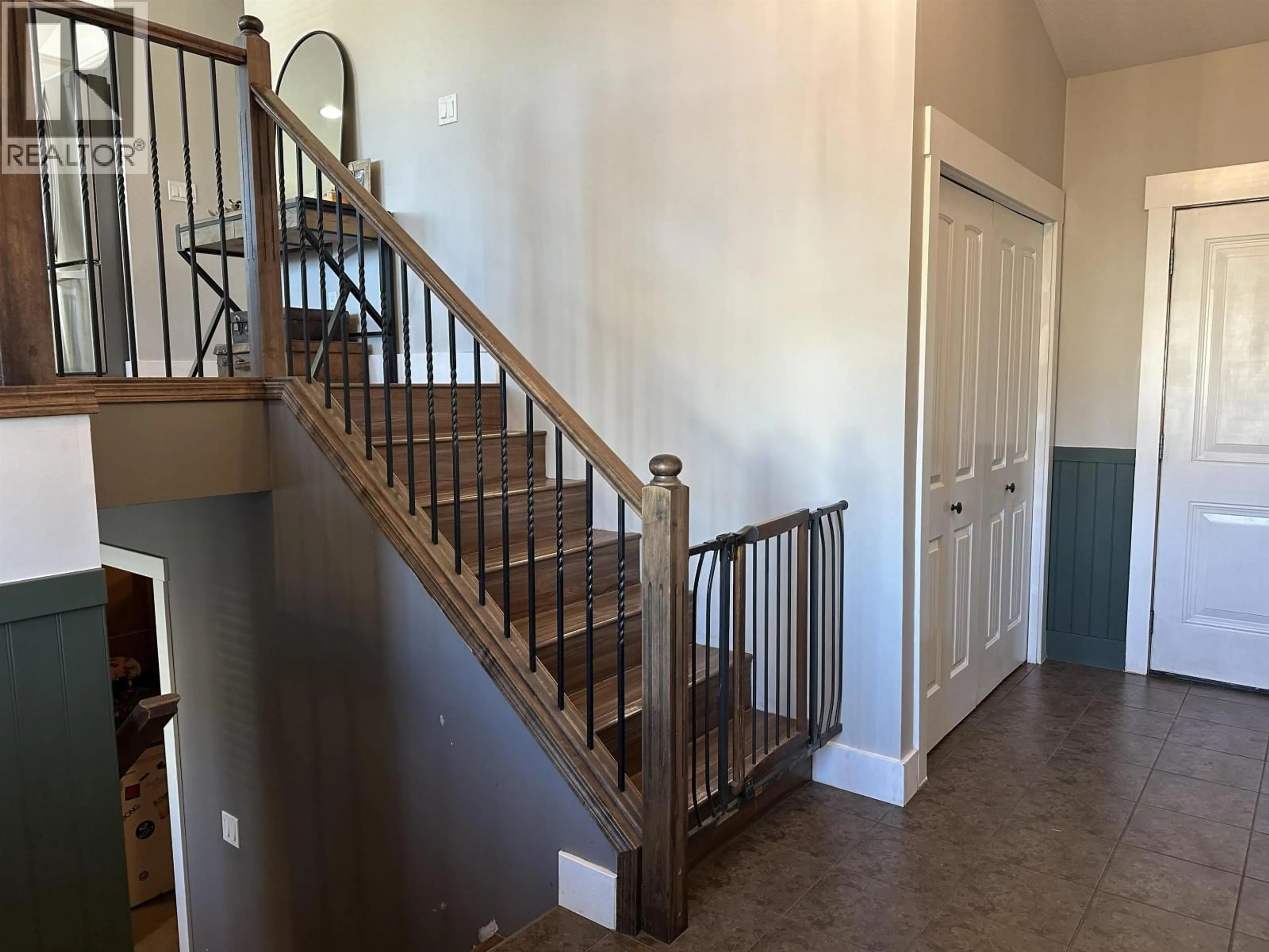 Unknown for 10216 97 STREET, Taylor British Columbia V0C2K0
