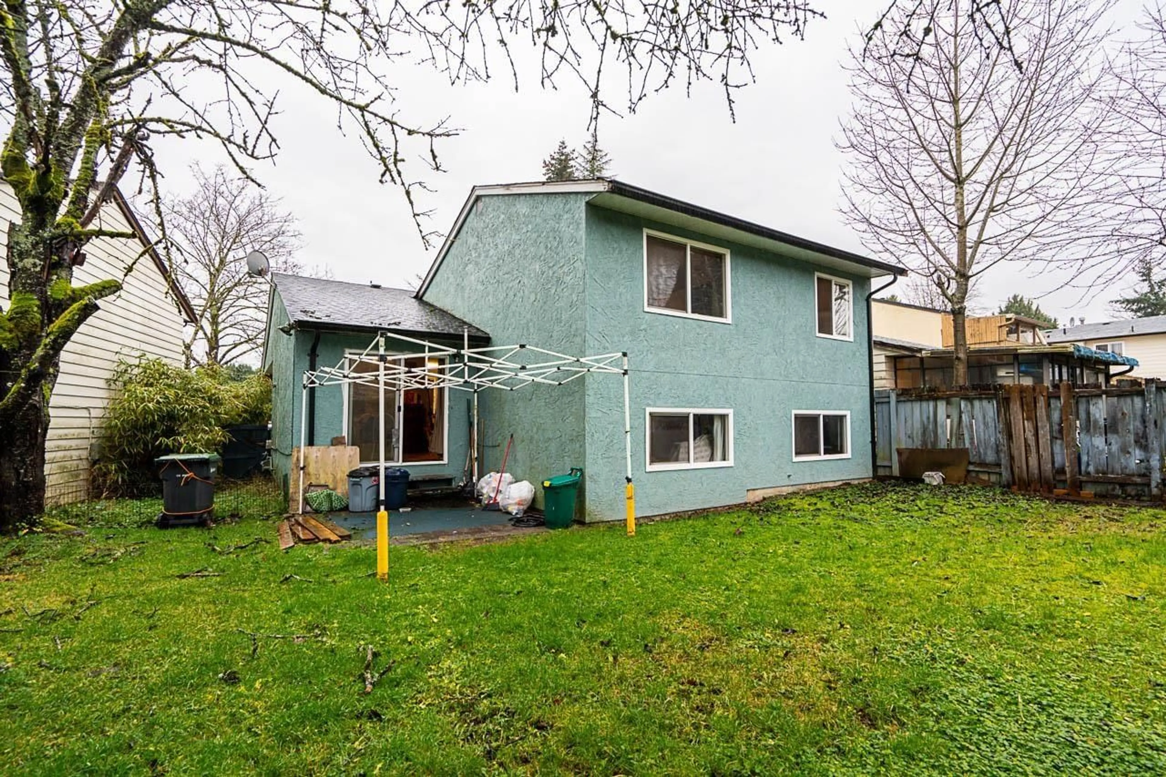 Unknown for 6666 133B STREET, Surrey British Columbia V3W7E9