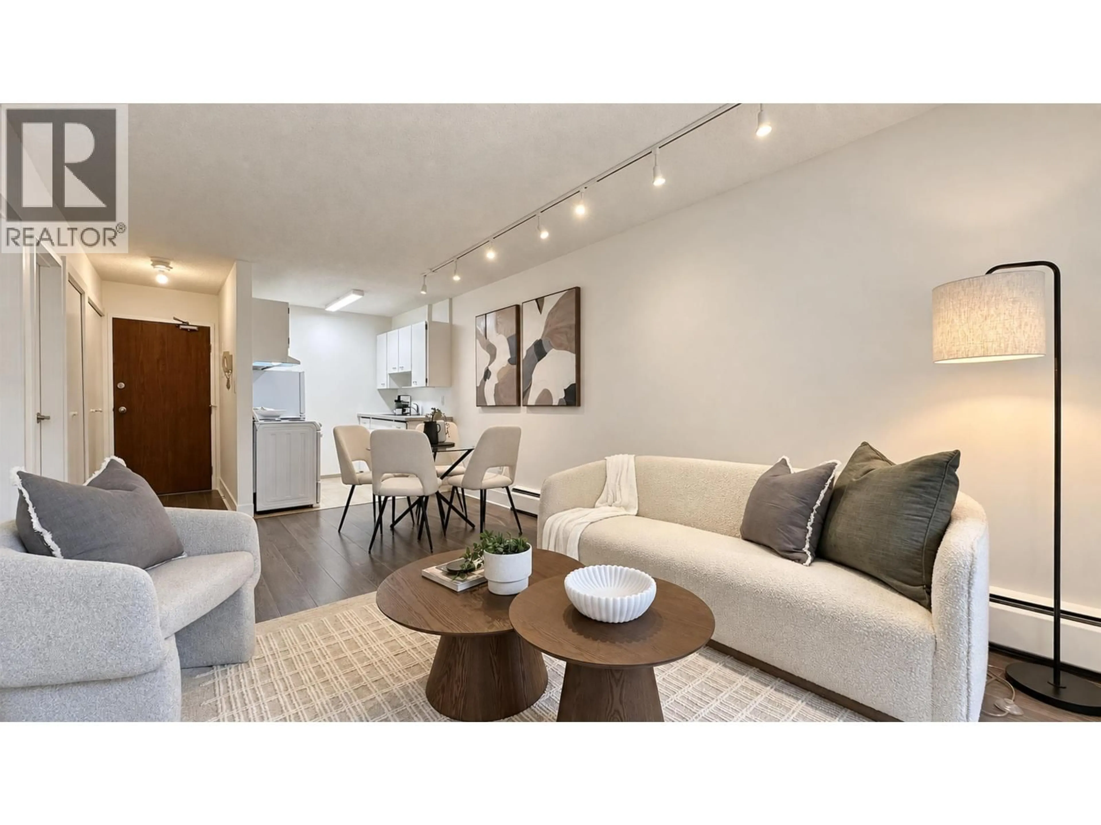 Living room with furniture, unknown for 110 - 2033 7TH AVENUE, Vancouver British Columbia V6J1T3