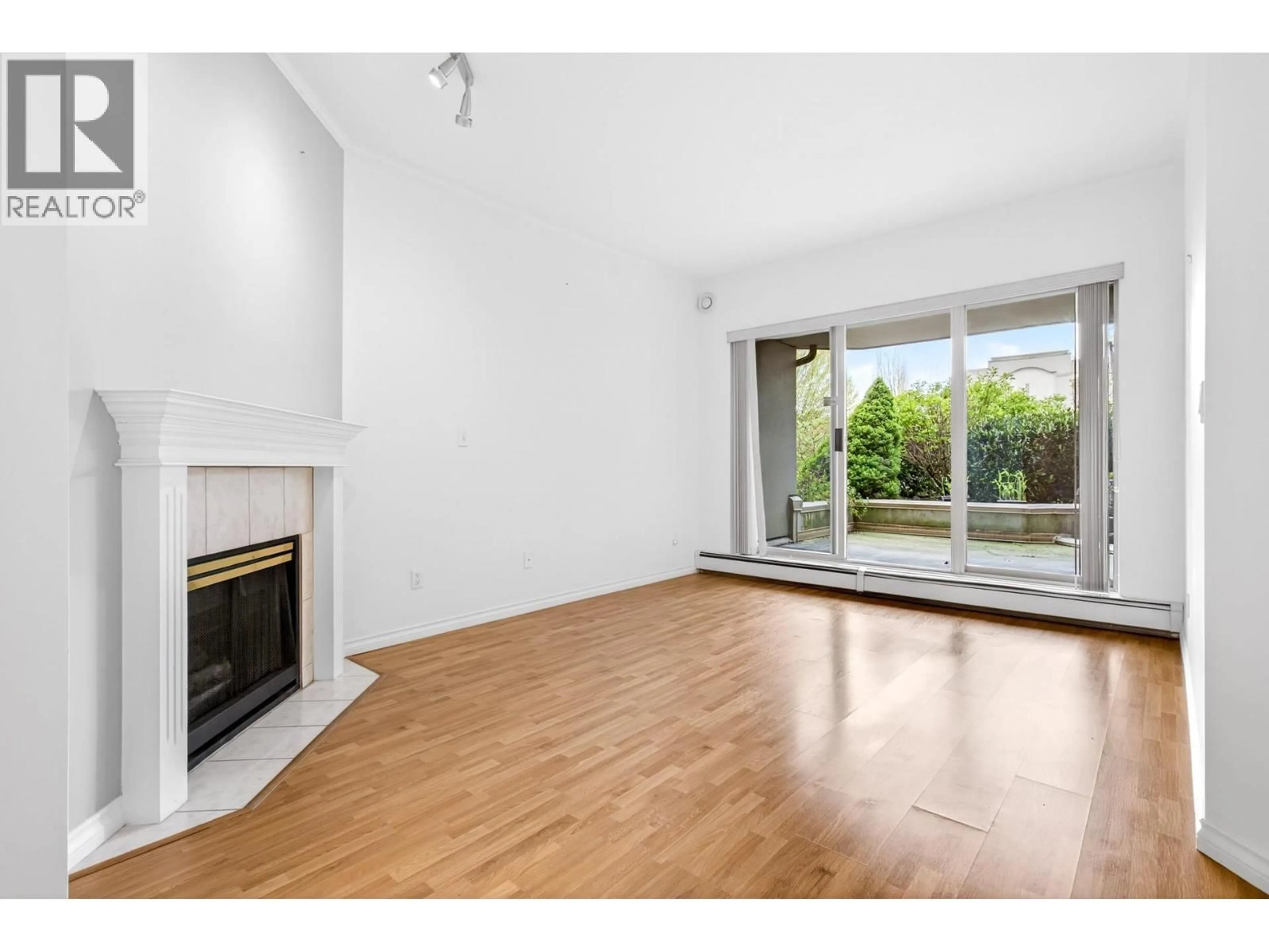 A pic of a room for 125 - 2109 ROWLAND STREET, Port Coquitlam British Columbia V3C6J4