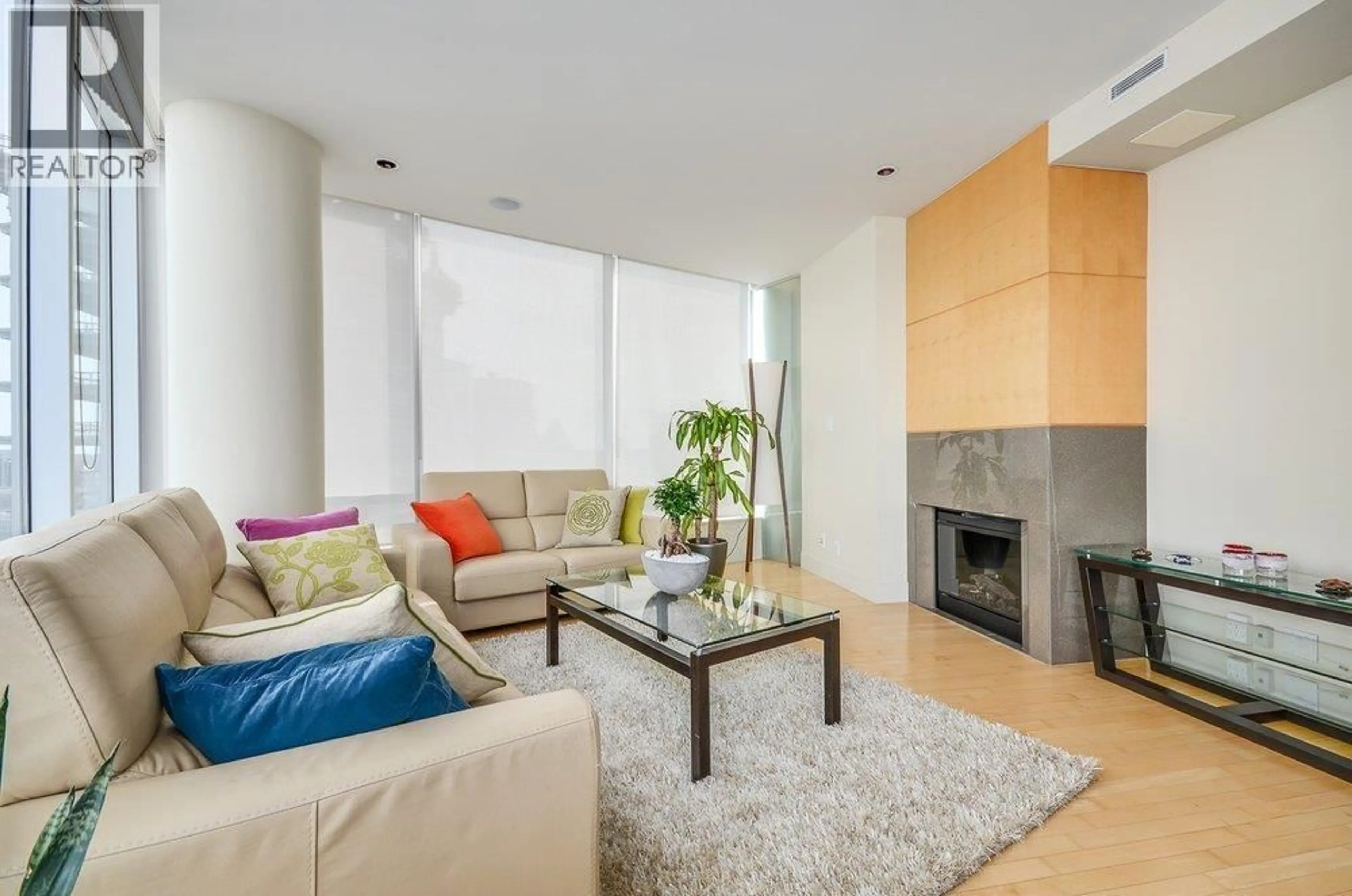 Living room with furniture, unknown for 3304 - 1077 CORDOVA STREET, Vancouver British Columbia V6C2C6