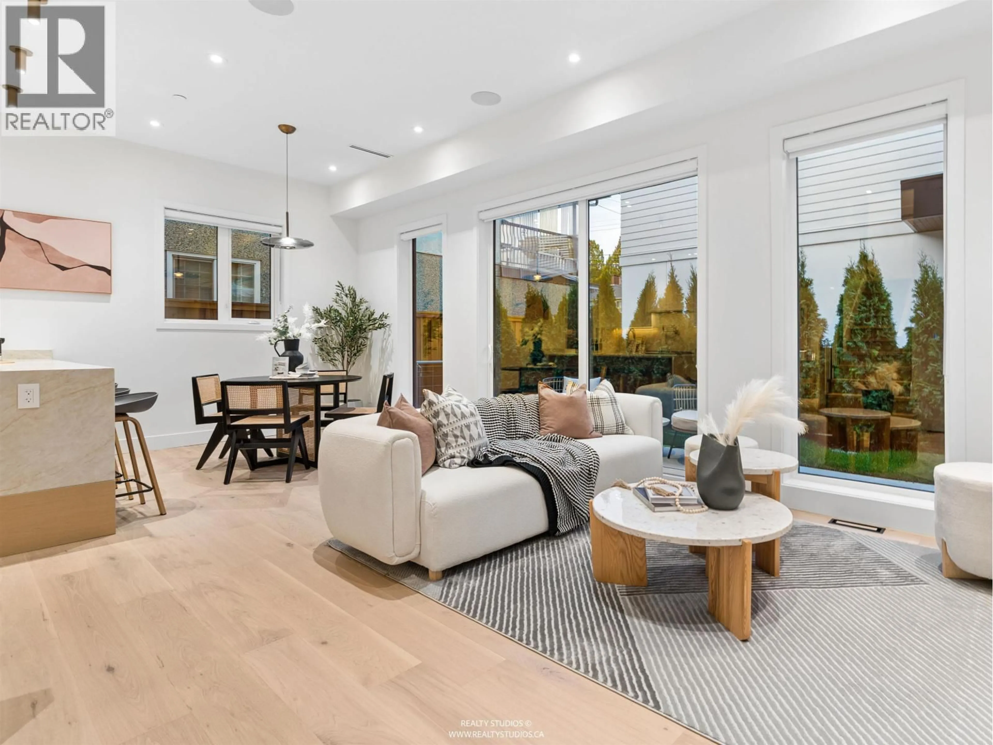 Living room with furniture, unknown for 2 - 2541 2ND AVENUE, Vancouver British Columbia V5M1C7