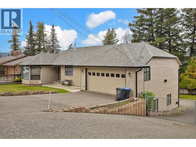 599 PEARKES DRIVE, Williams Lake 3