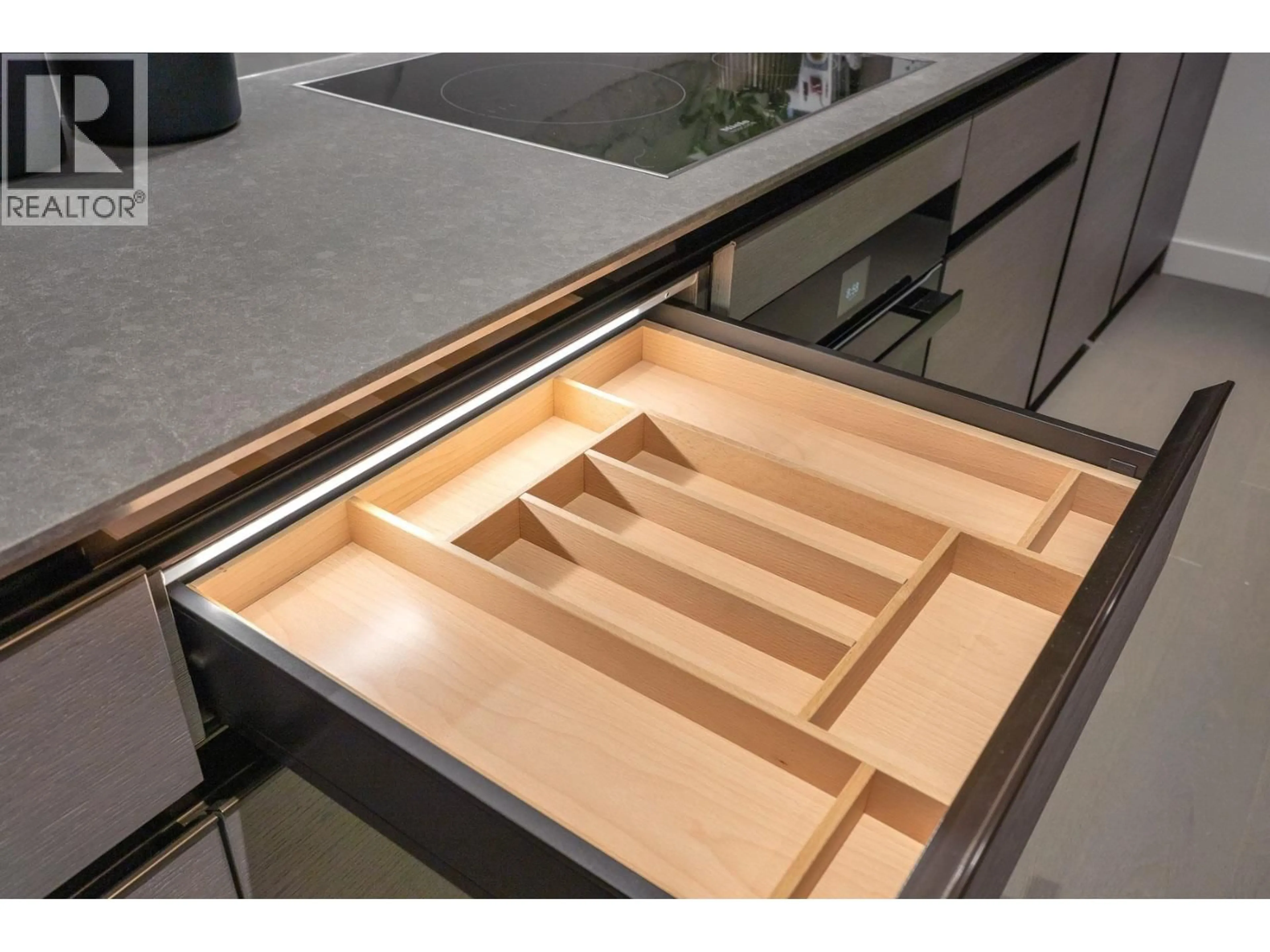 Contemporary kitchen, unknown for 1404 - 620 CARDERO STREET, Vancouver British Columbia V6G0C7