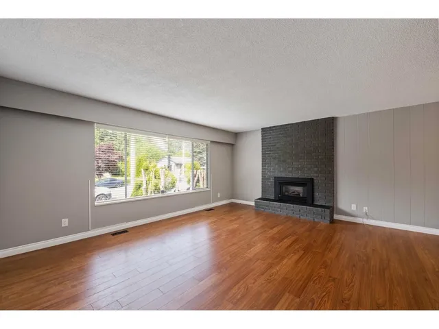 32724 MCRAE AVENUE, Mission 3