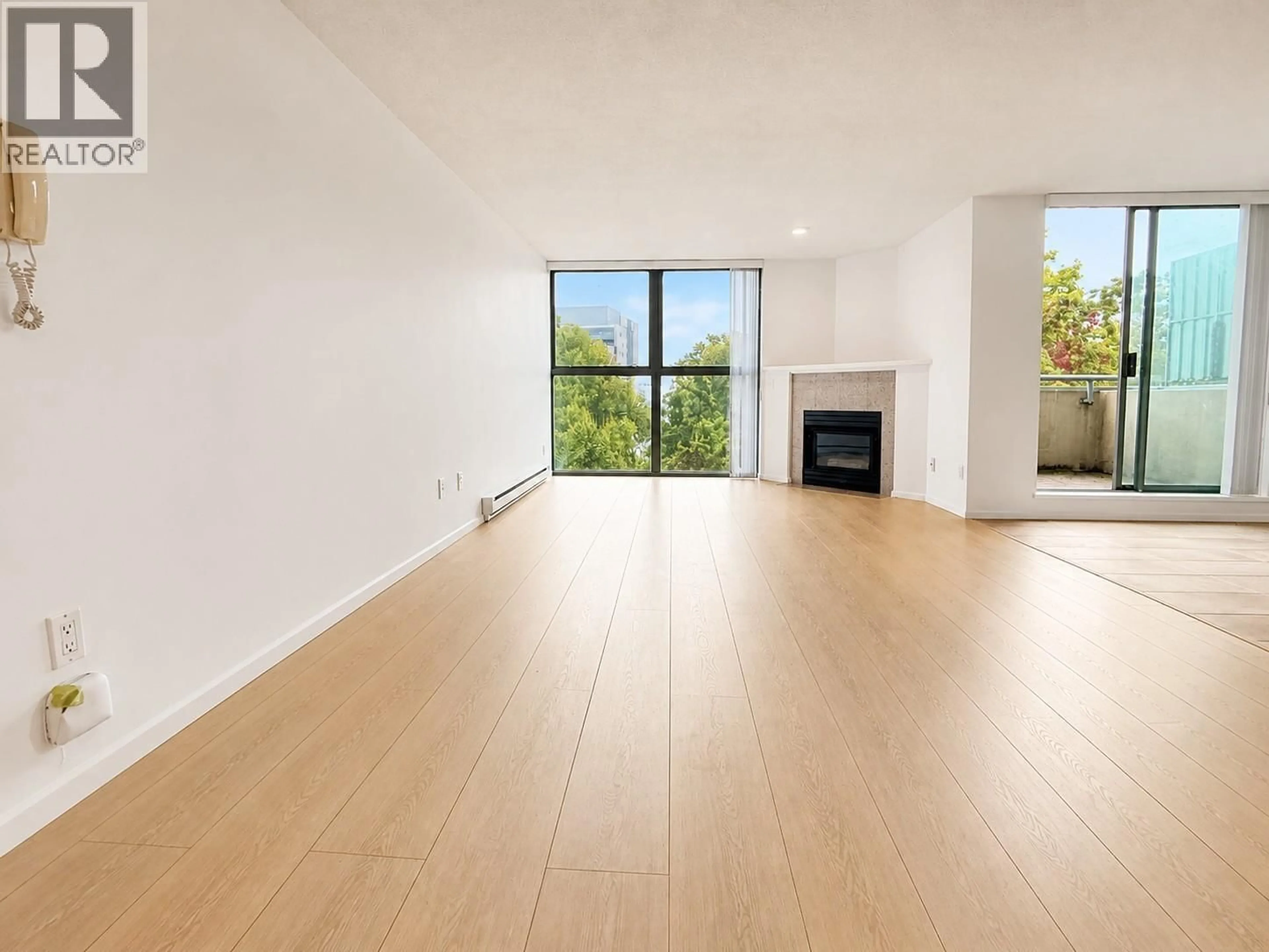 A pic of a room for 504 - 1159 MAIN STREET, Vancouver British Columbia V6A4B6