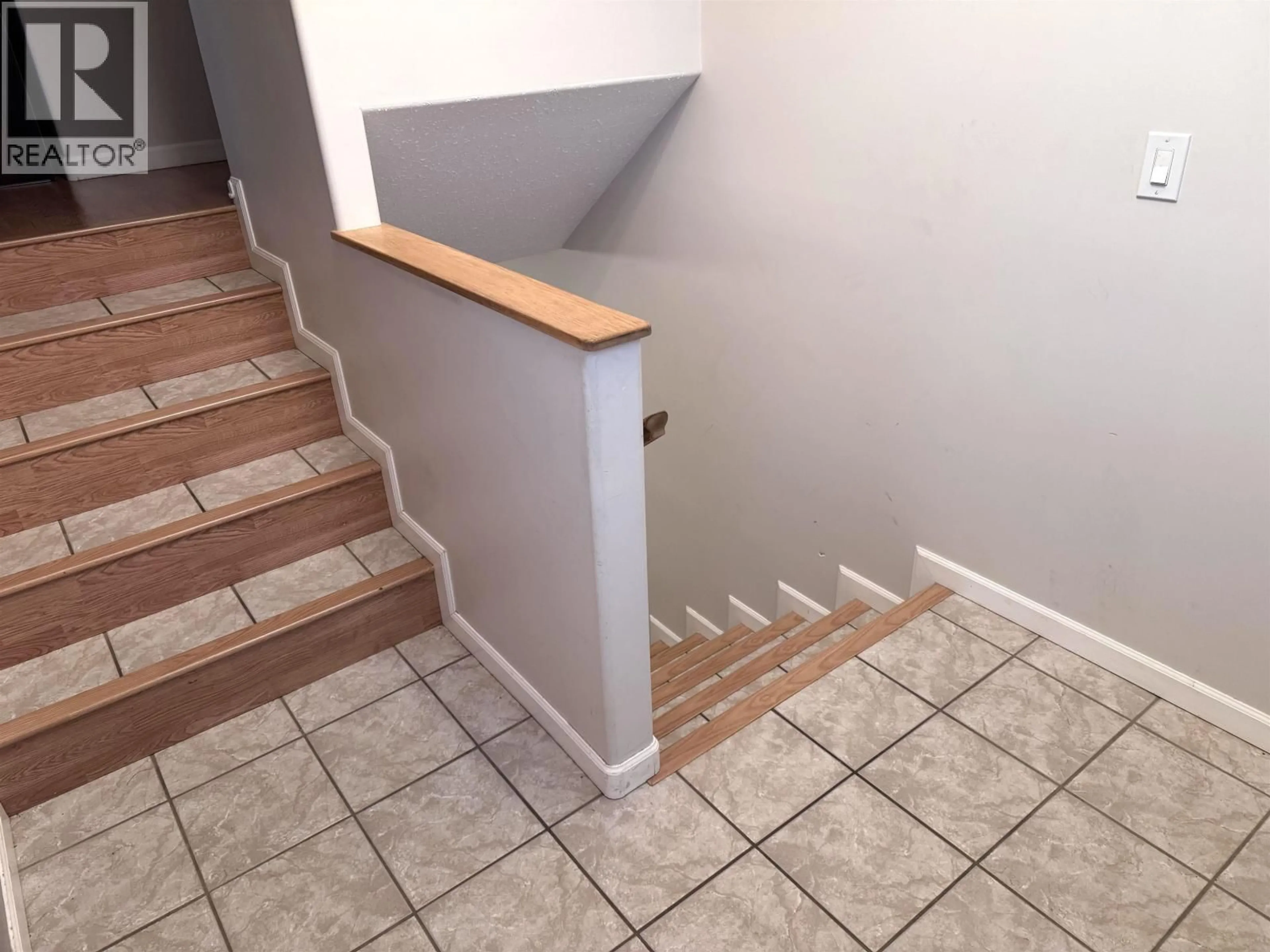 Stairs for 12851 BENS ROAD, Charlie Lake British Columbia V0C1H0