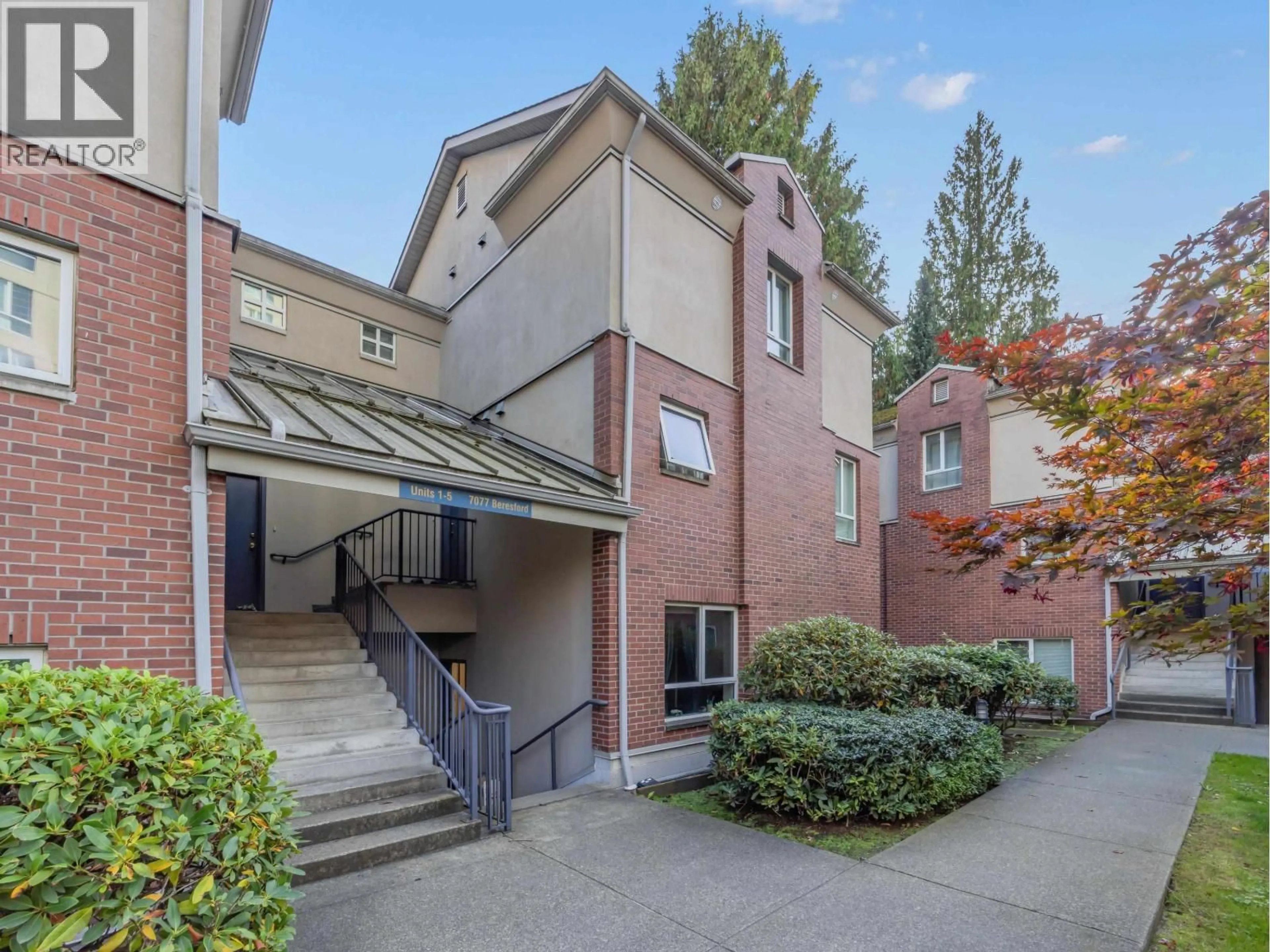 Unknown for 5 - 7077 BERESFORD STREET, Burnaby British Columbia V5E4J5