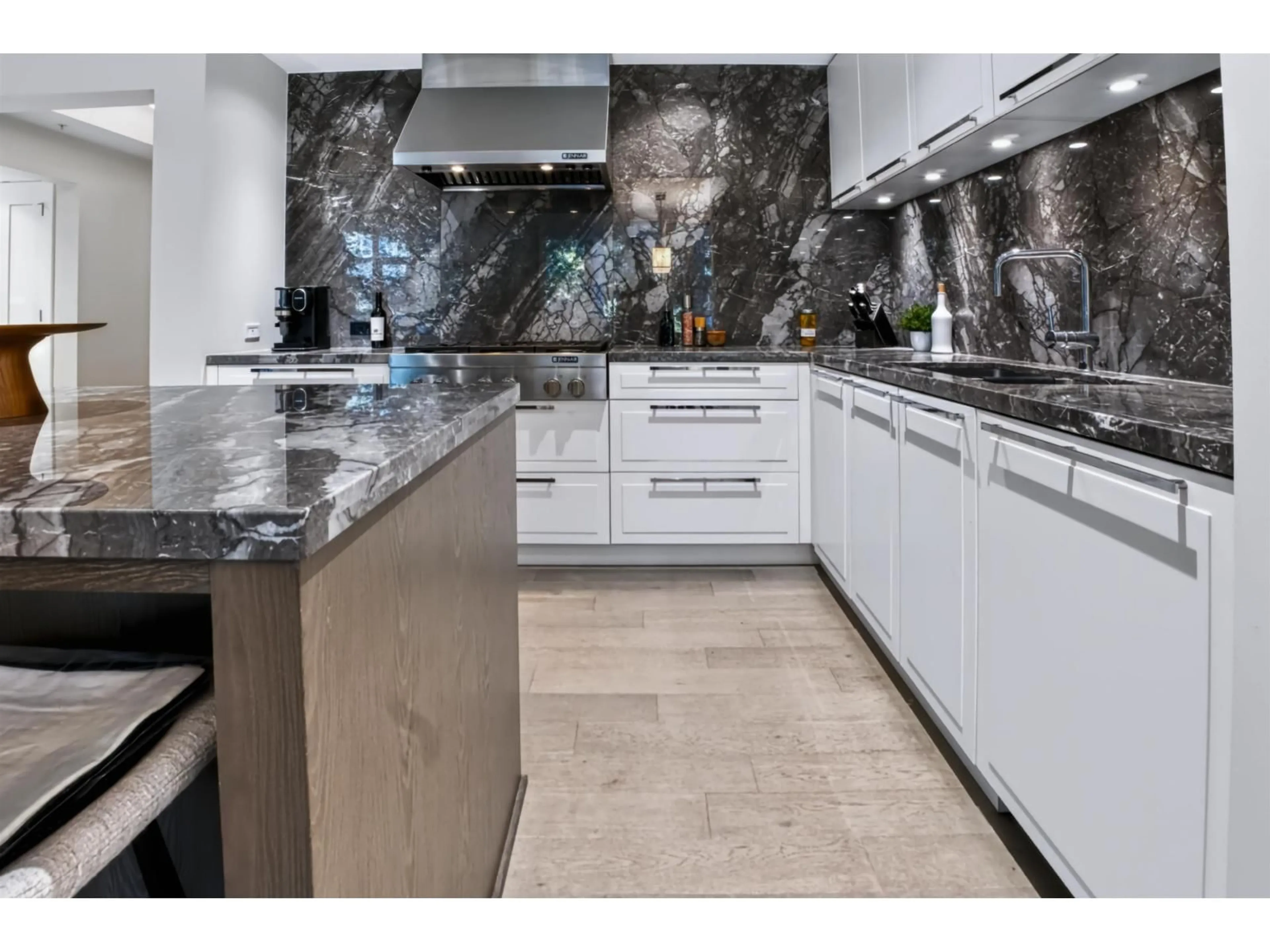 Unknown for 206 - 1501 VIDAL STREET, White Rock British Columbia V4B0B5