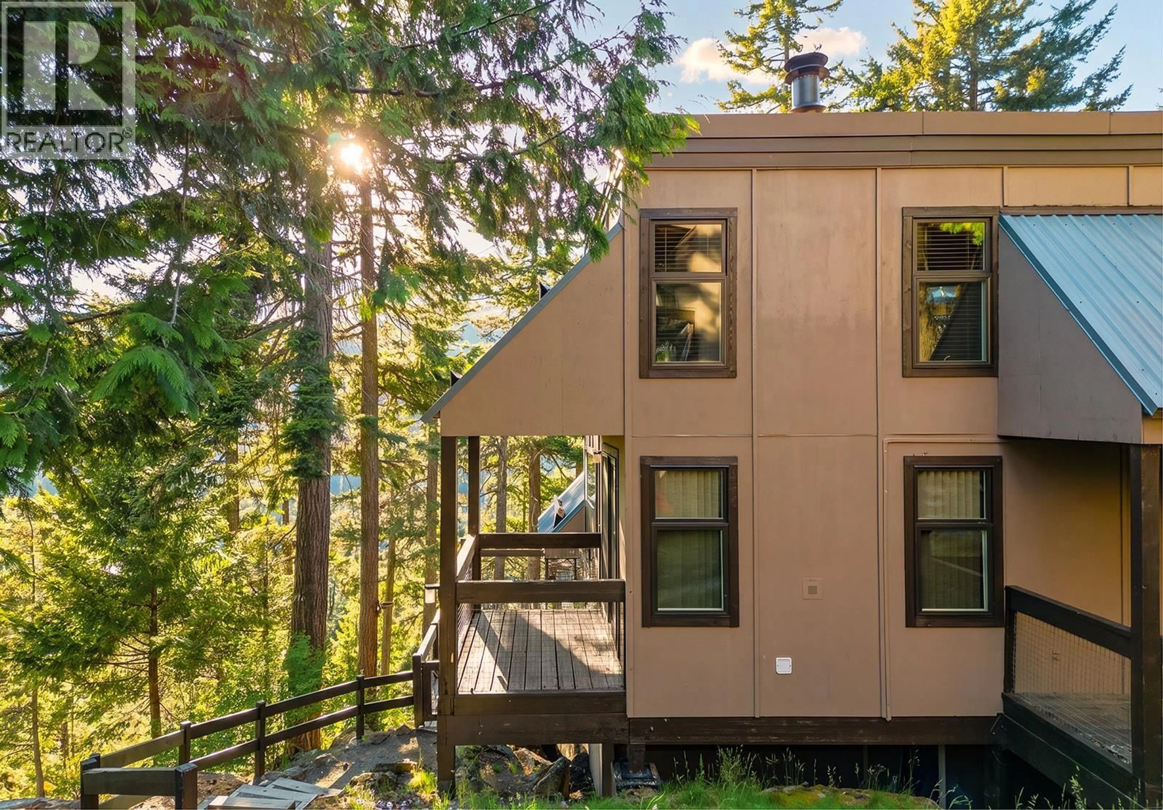 Home with vinyl exterior material, forest/trees view for 15 - 2400 CAVENDISH WAY, Whistler British Columbia V8E0L8