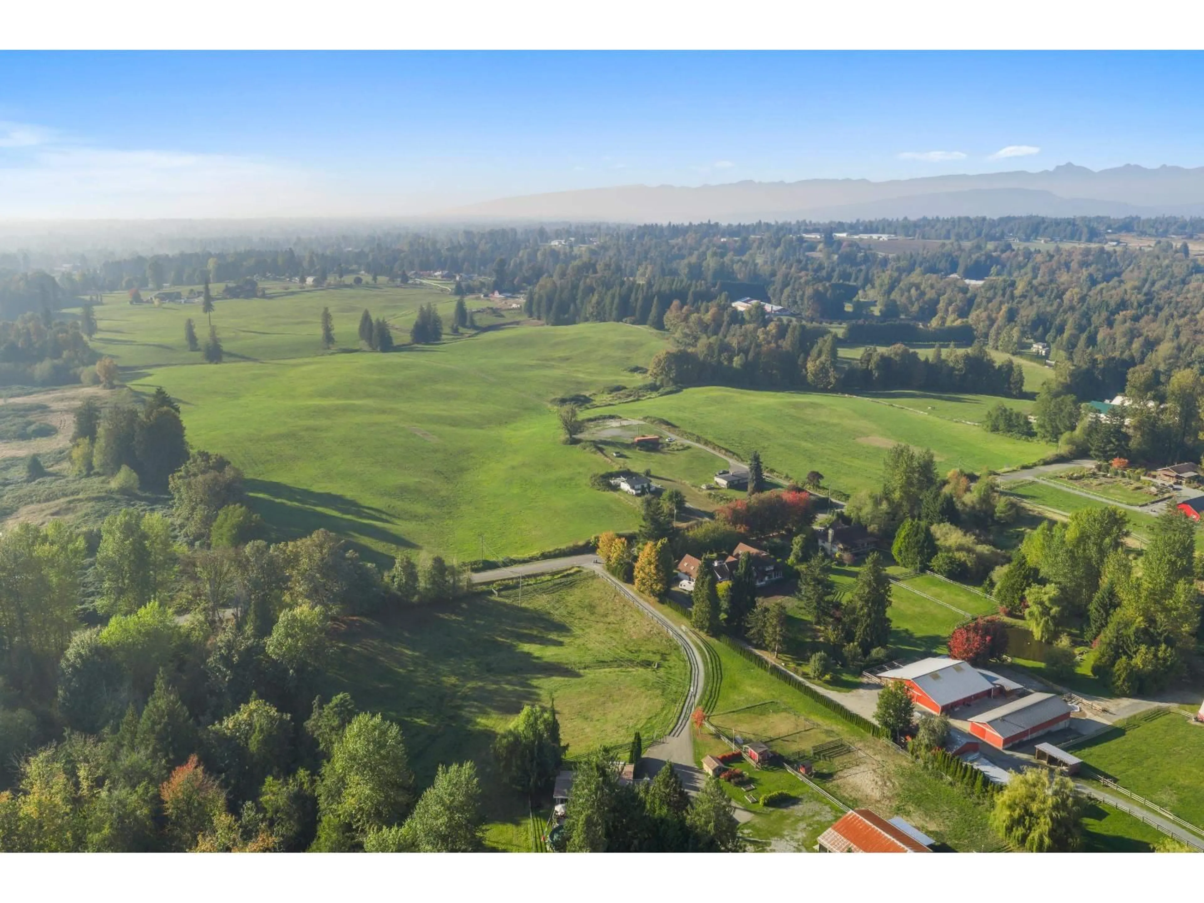 A pic from outside/outdoor area/front of a property/back of a property/a pic from drone, mountain view for 6077 ROSS ROAD, Abbotsford British Columbia V4X1Z1